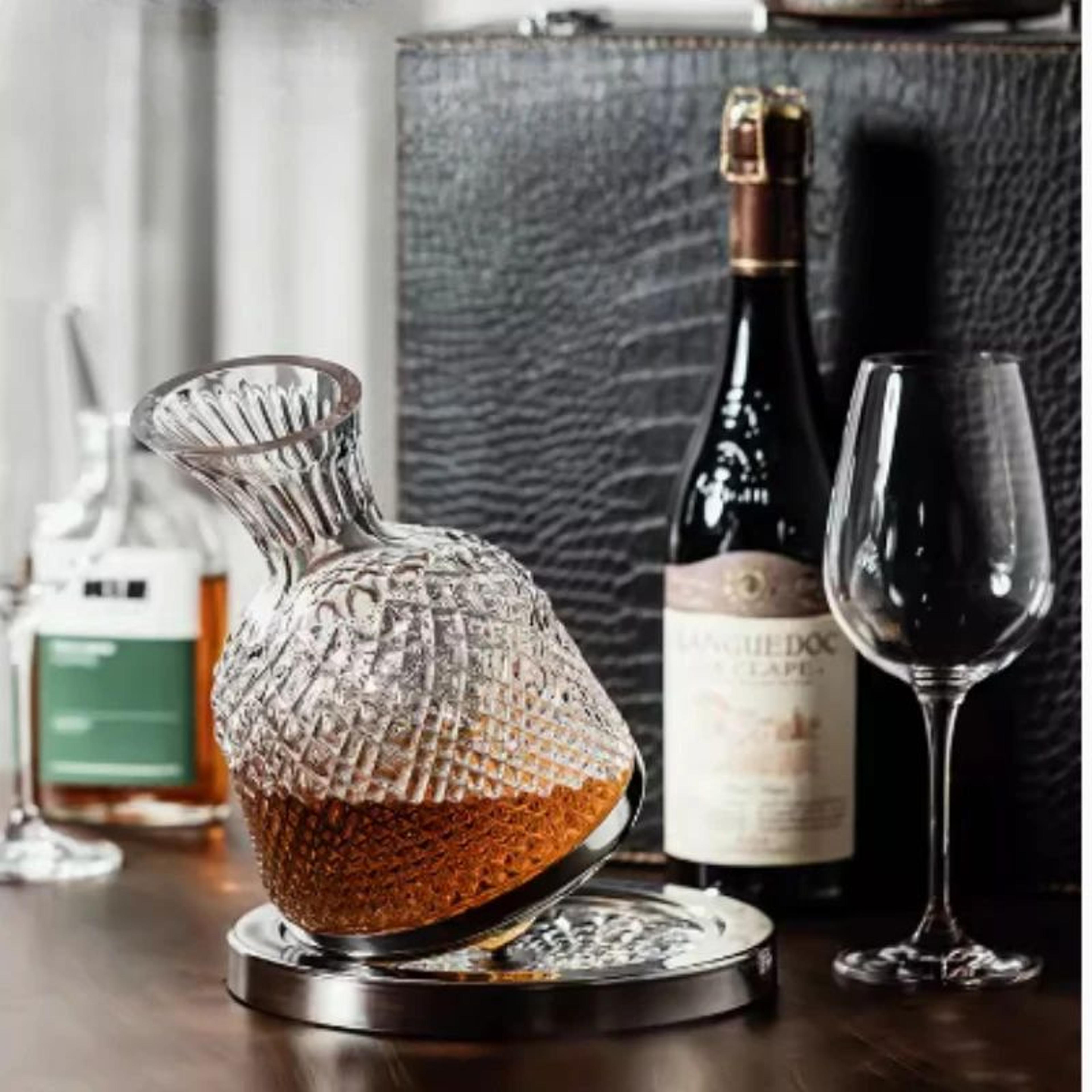 360 Rotating Crystal Glass Wine Decanter 1500 Ml 3