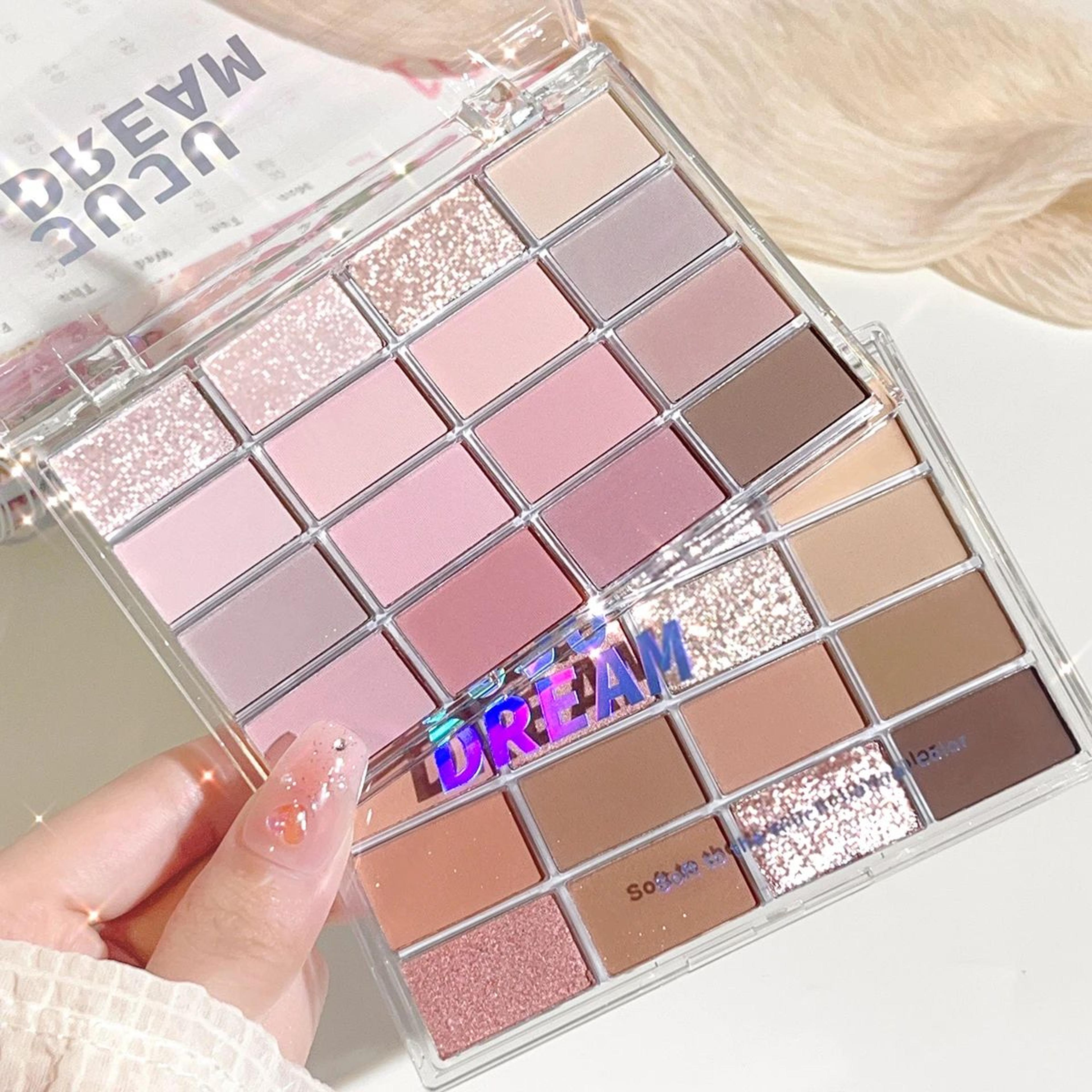 16Color Pearlescent And Matte Eye Shadow Palette 2