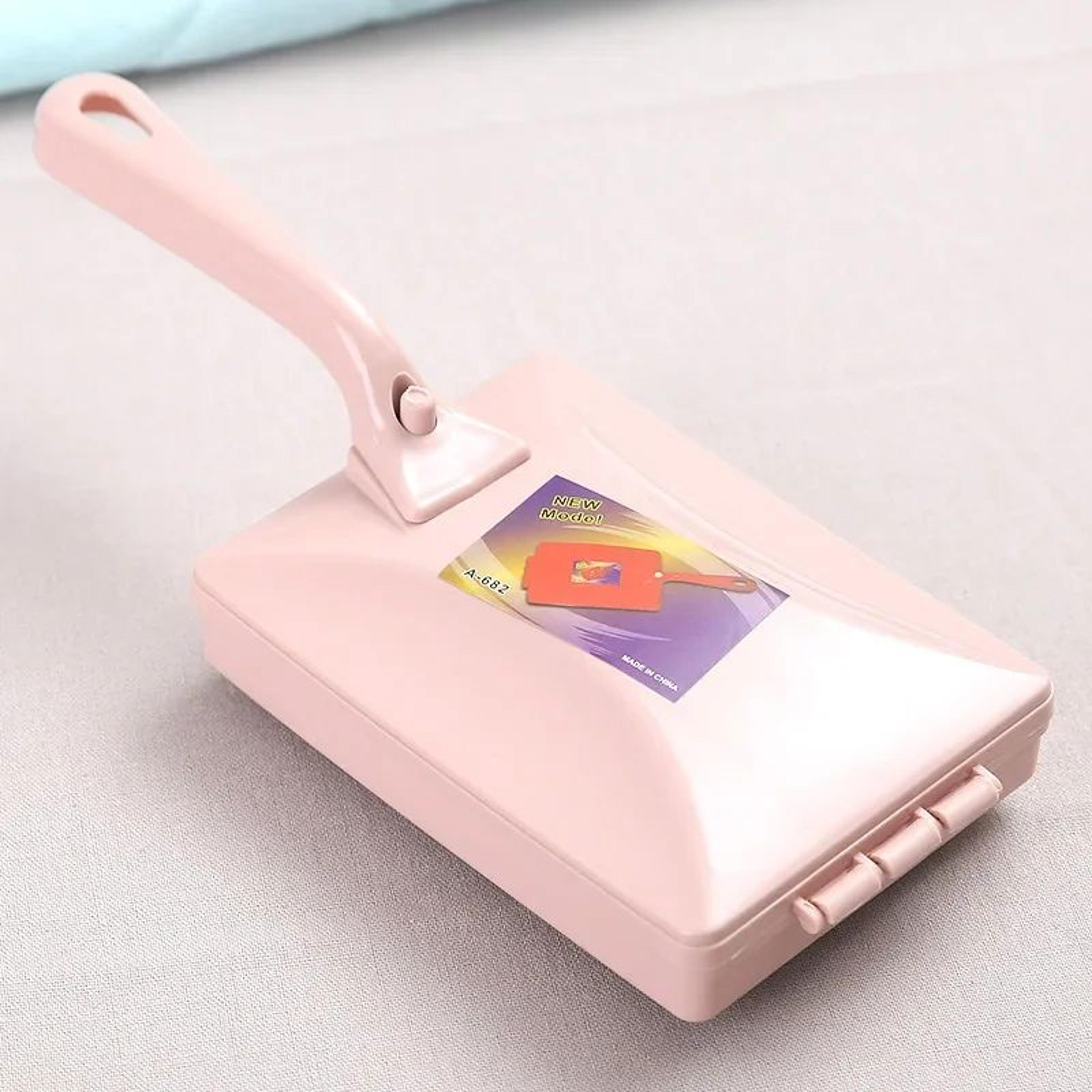 Handheld Carpet And Pet Hair Cleaning Brush 3