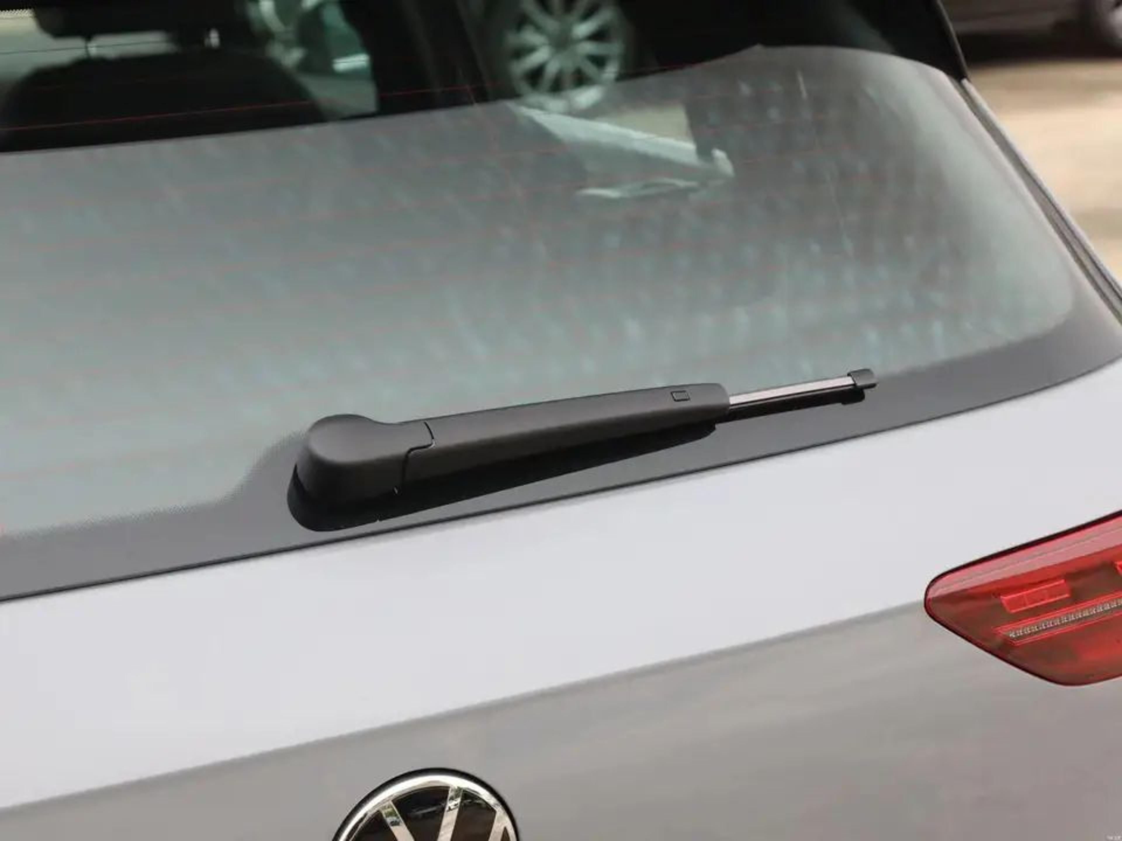 Rear Wiper Blade For VW Golf Polo Tiguan Durable Replacement 1