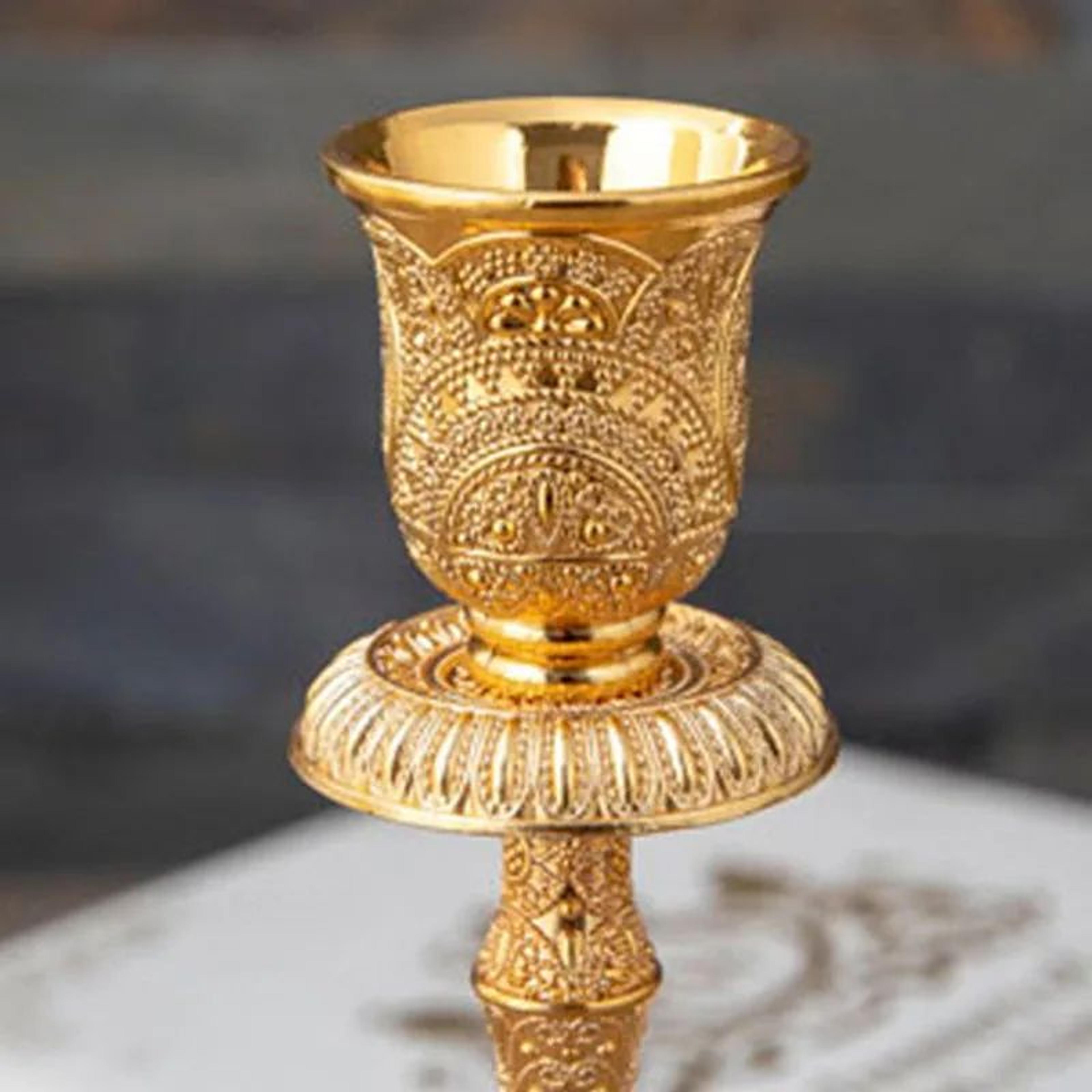 European Metal Candlestick Holders Set Of 2 Gold And Silver 1