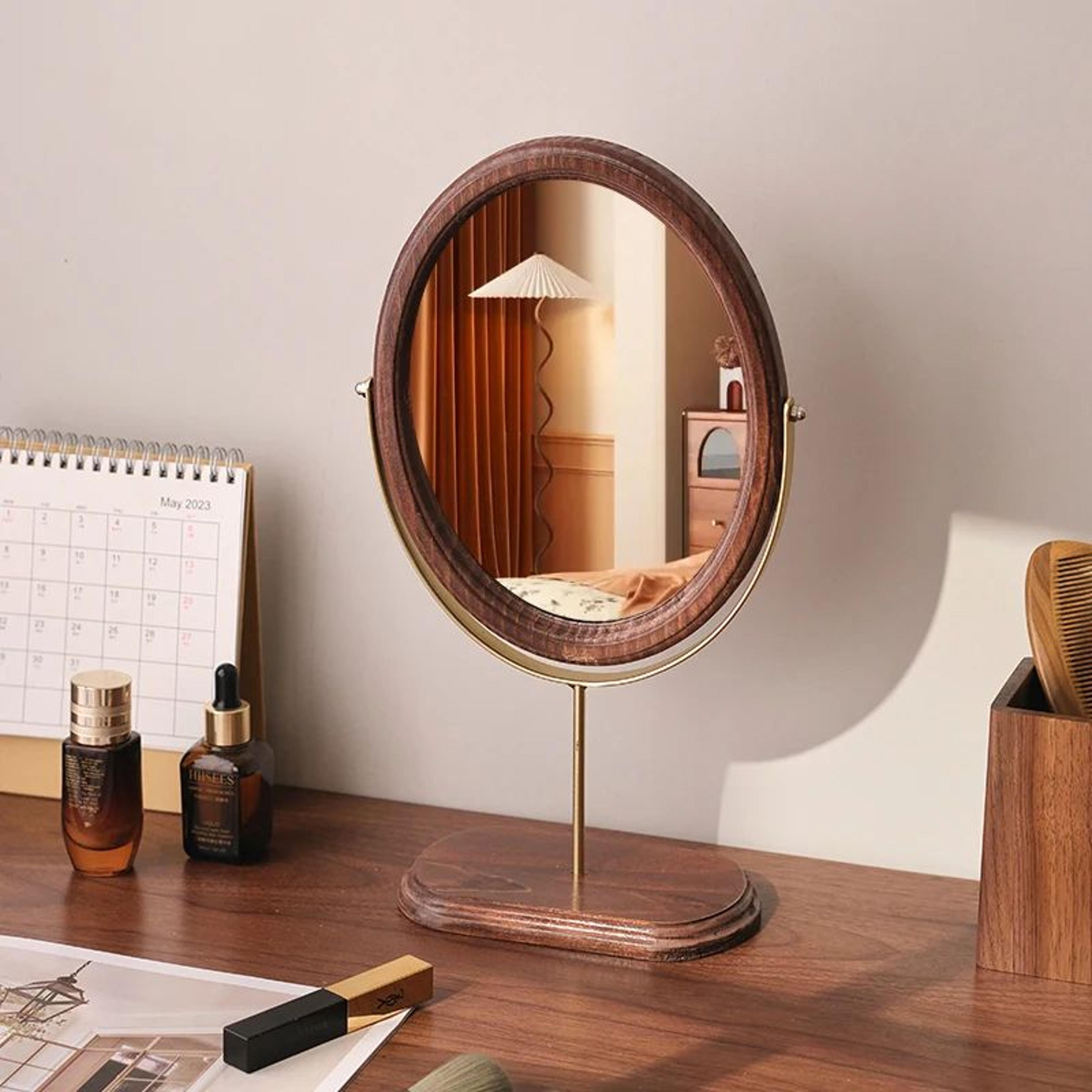 Retro Luxury Oval Desktop Vanity Makeup Mirror 1