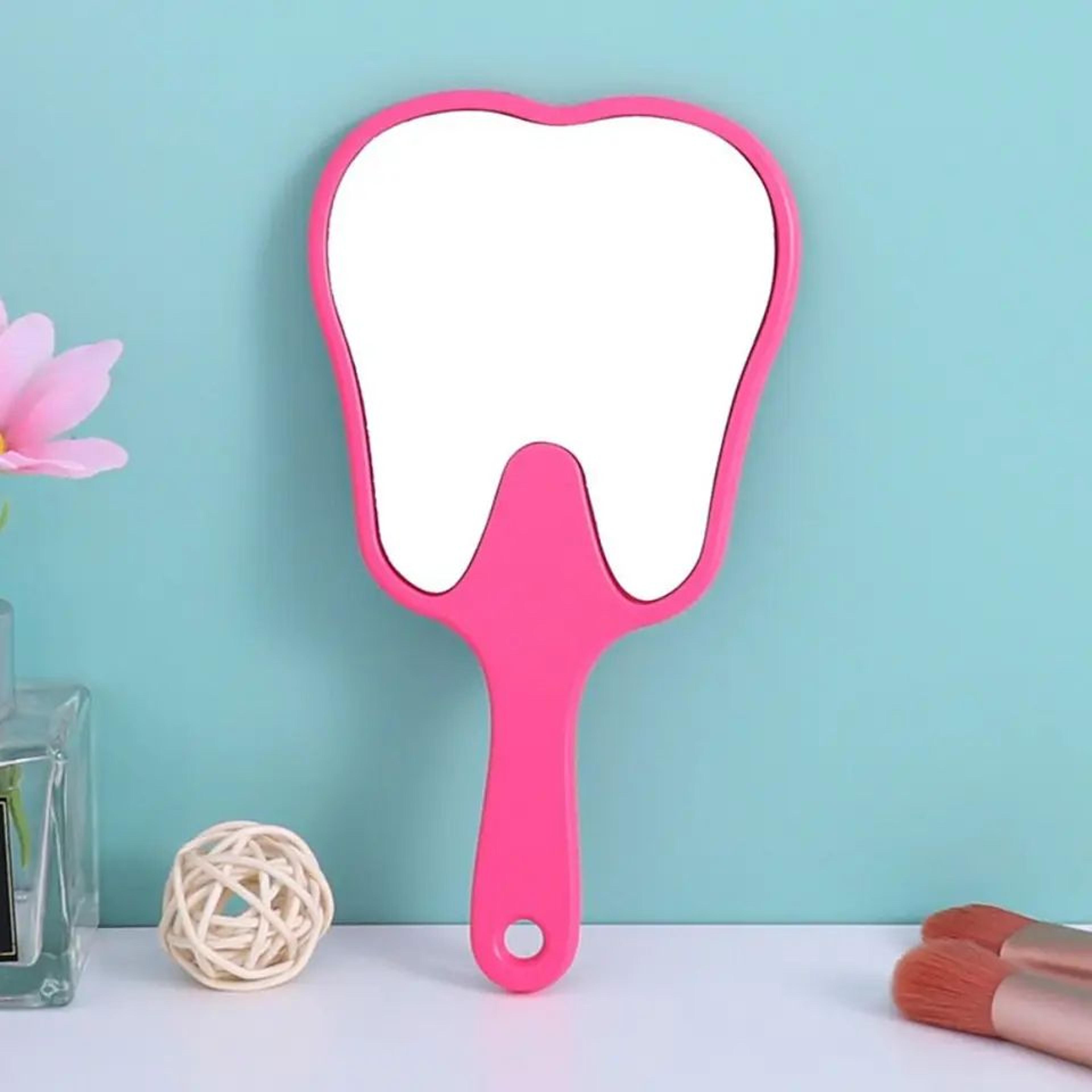 Portable Handheld High Definition Cosmetic Mirror With Hanging Handle 3