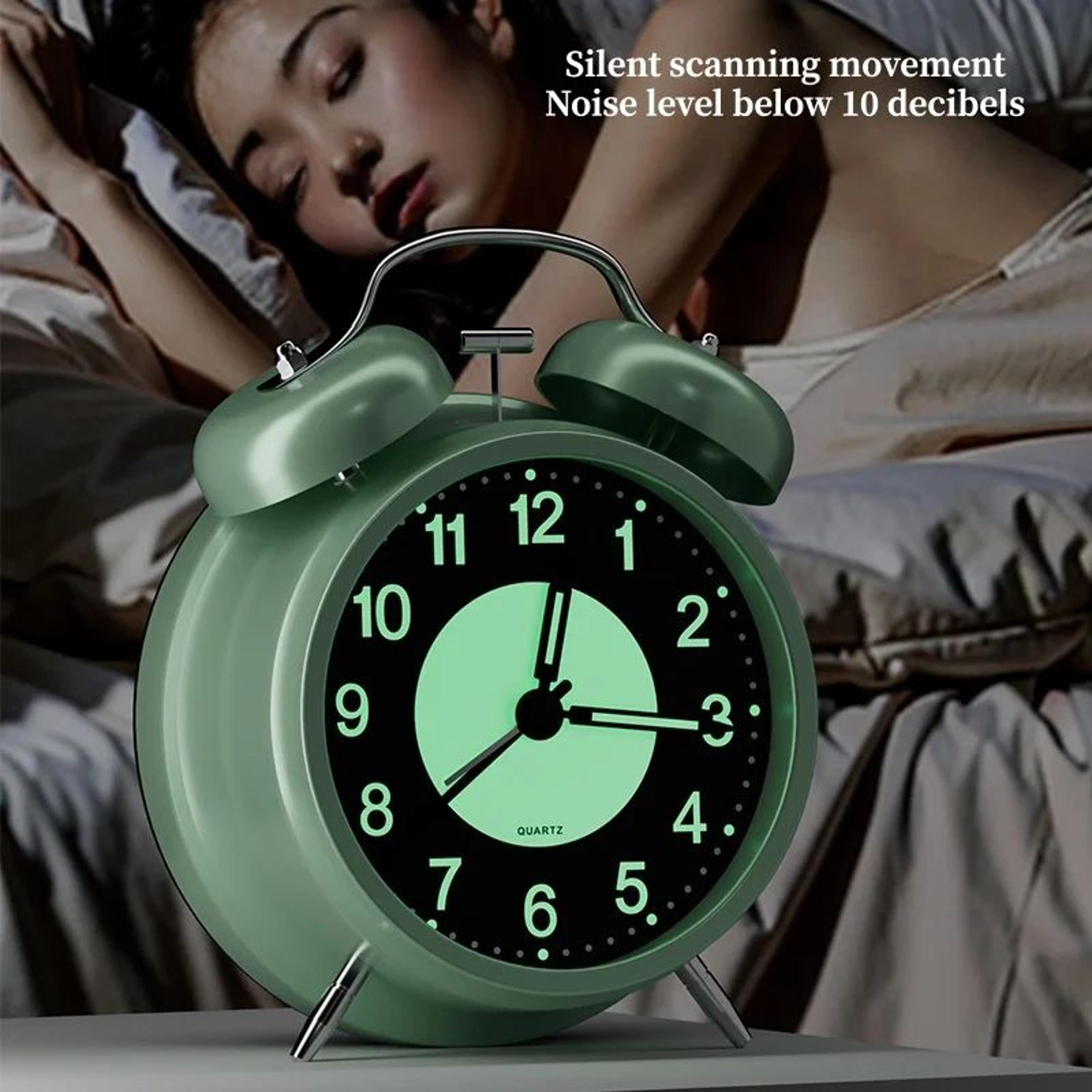 3 Inch Luminous Battery Powered Alarm Clock With Night Light 2