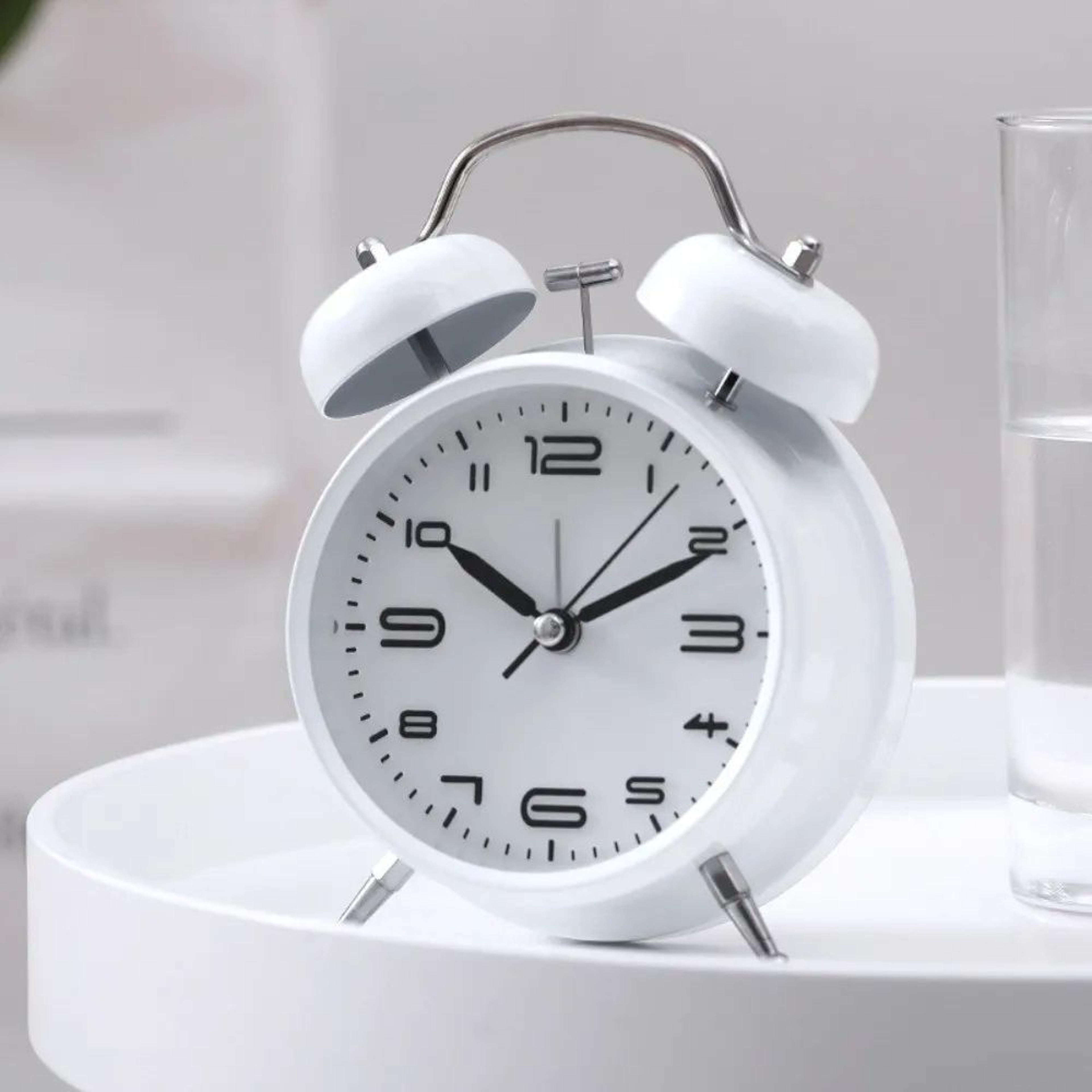 Retro Twin Bell Loud Alarm Clock With Luminous Silent Design 2
