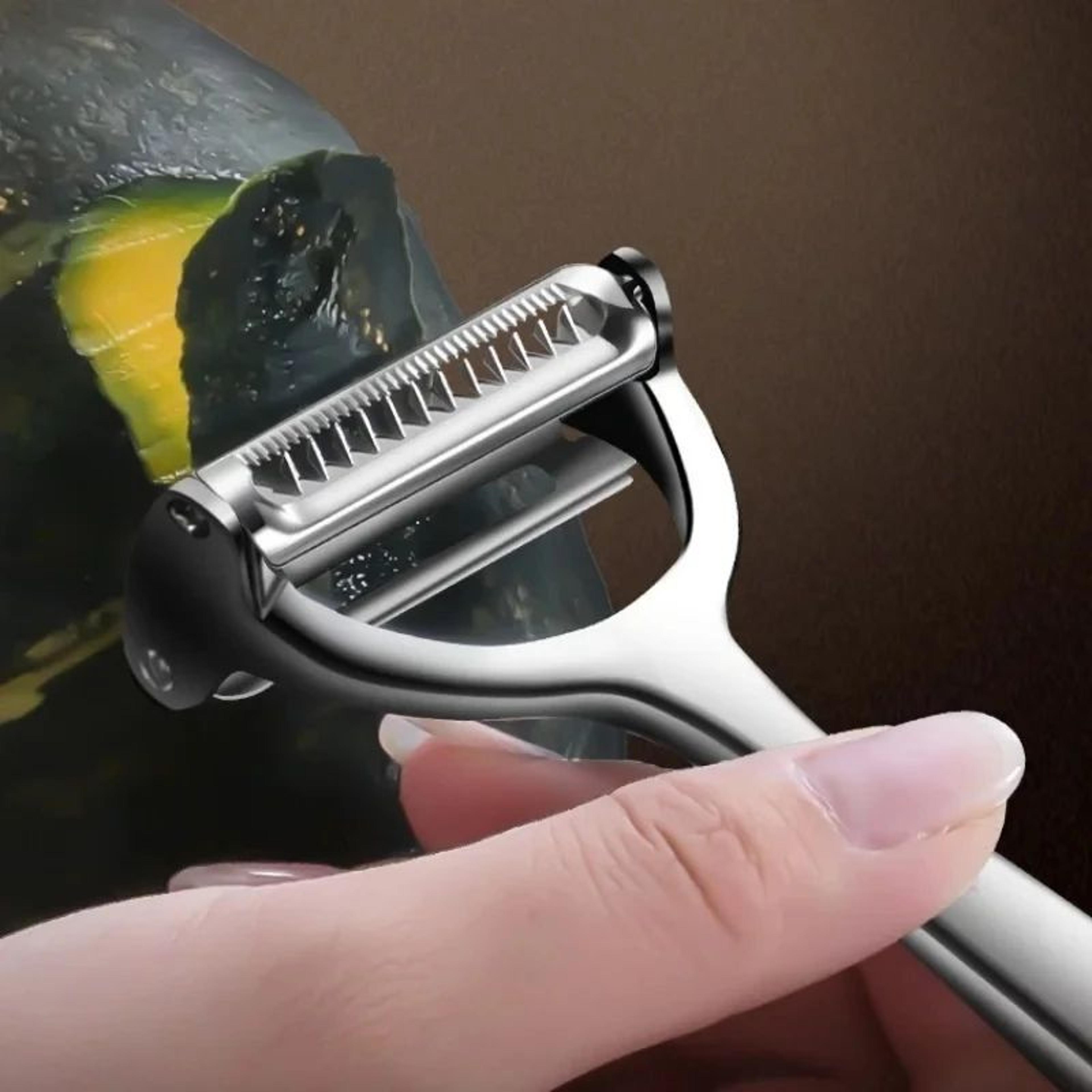 Stainless Steel Vegetable Peeler And Julienne Slicer 8