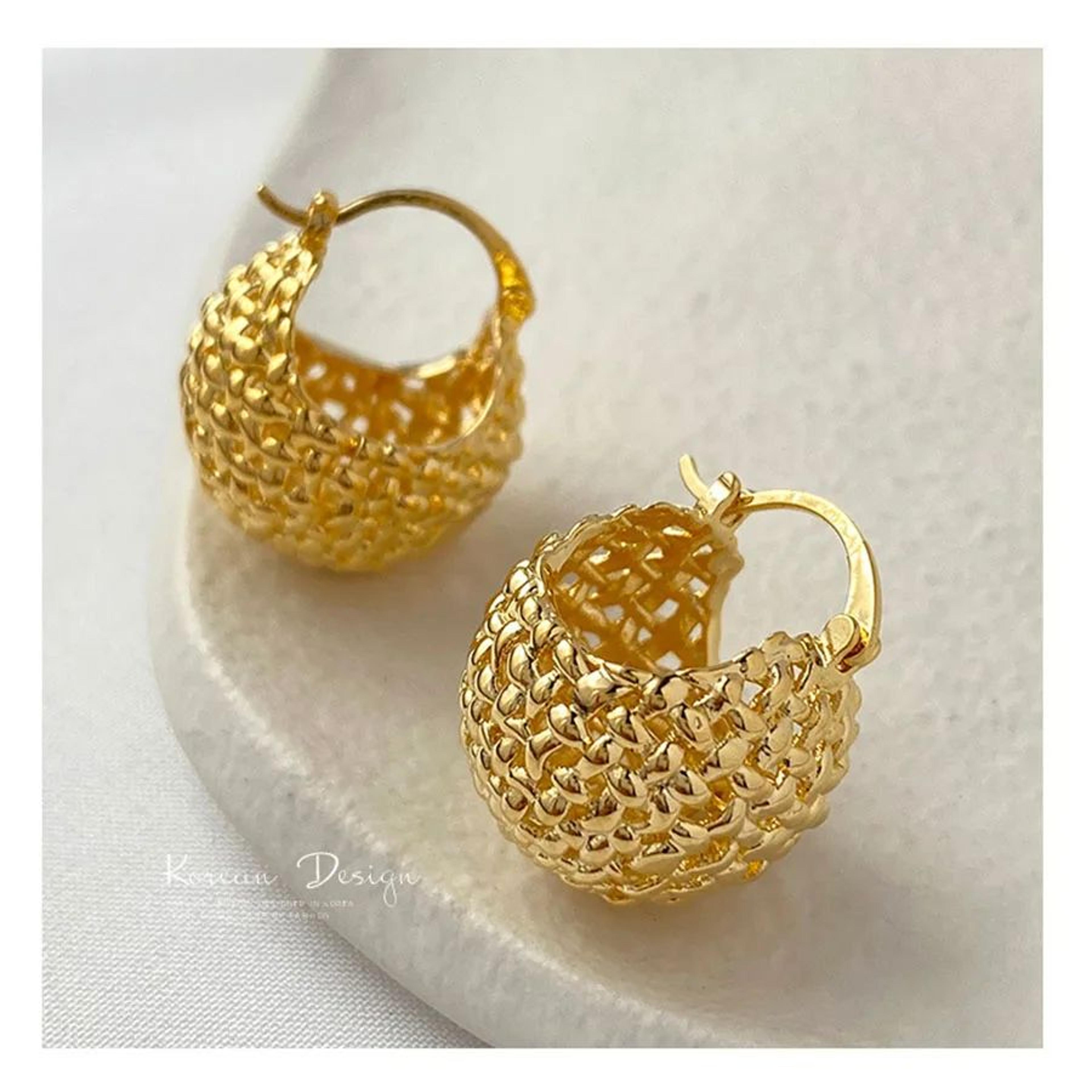 Gold Color Chunky Filigree Hoop Earrings For Women 4
