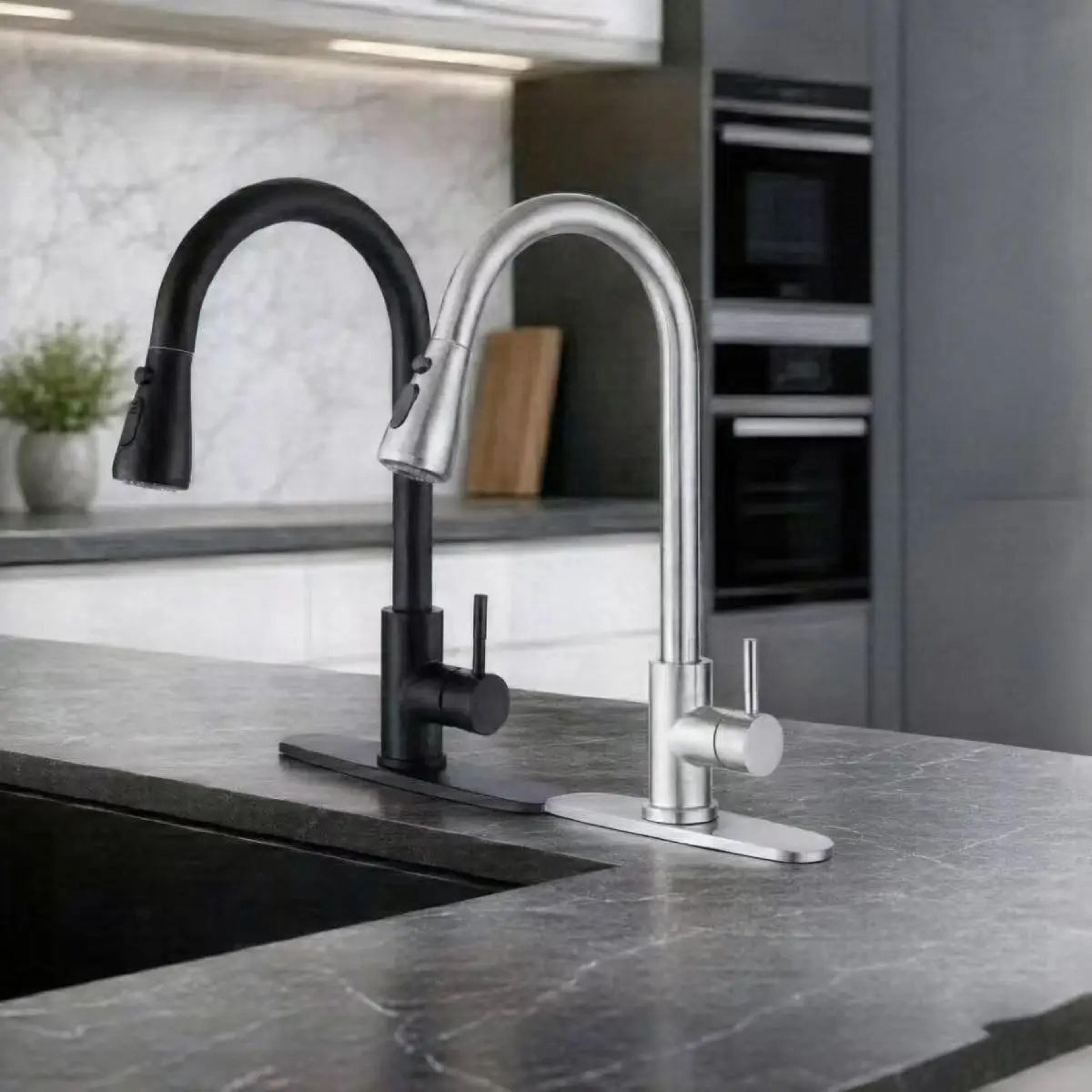 single hole kitchen mixer faucet with pull out sprayer in chrome or black