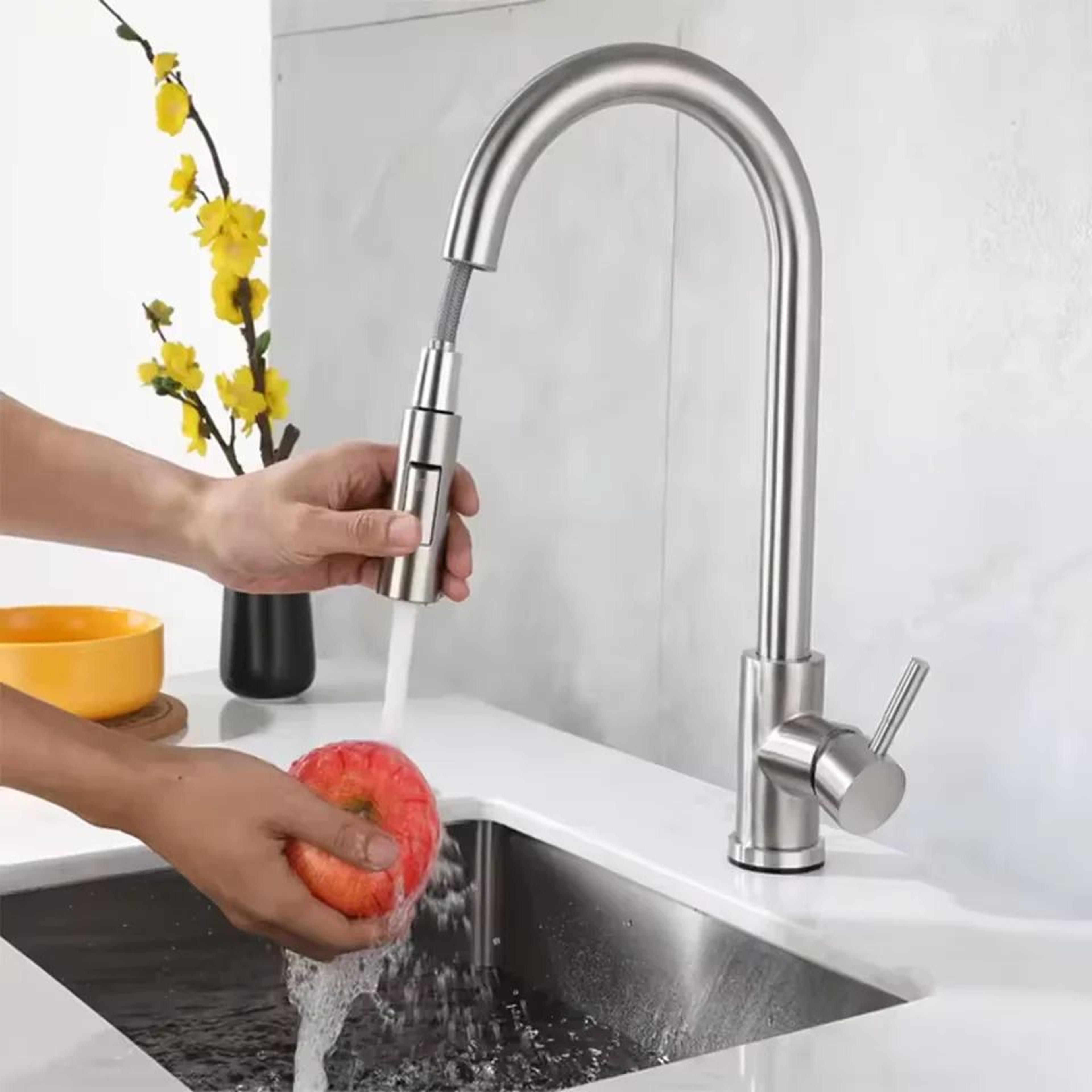 Single Hole Kitchen Mixer Faucet With Pull Out Sprayer In Chrome Or Black 8