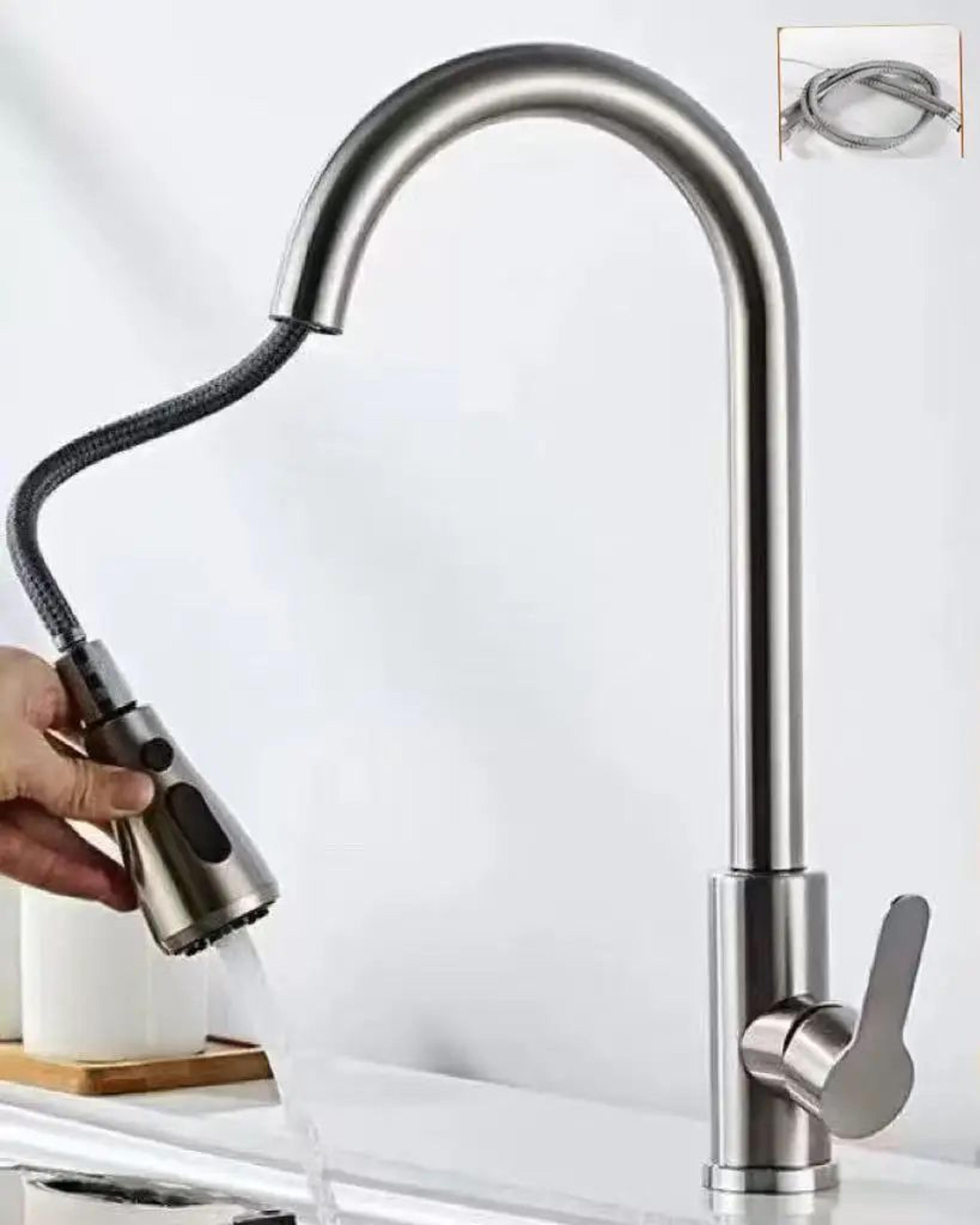 Single Hole Kitchen Mixer Faucet With Pull Out Sprayer In Chrome Or Black 13
