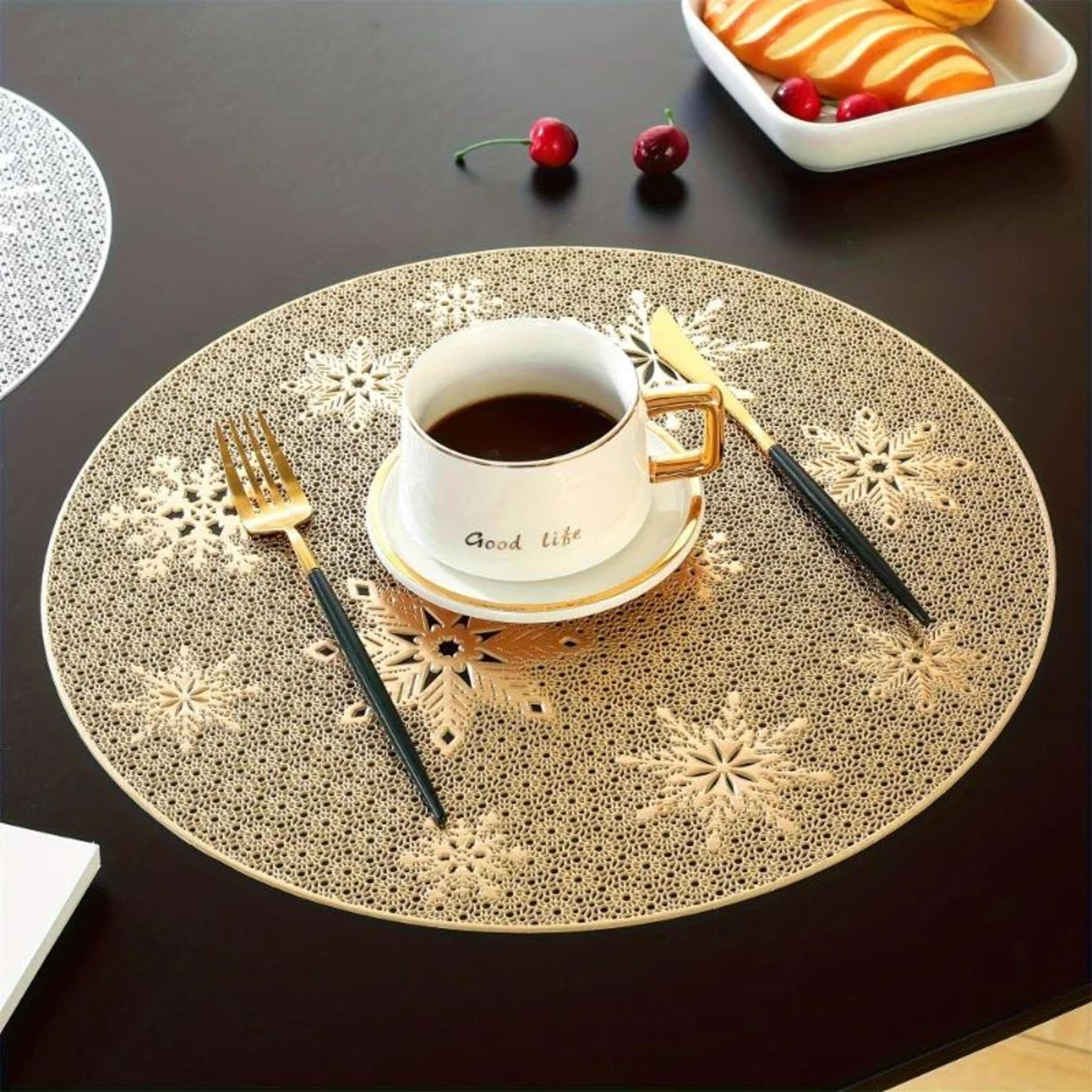 round pvc placemats set – gold & silver heat-resistant, non-slip, easy-clean table mats for dining & events