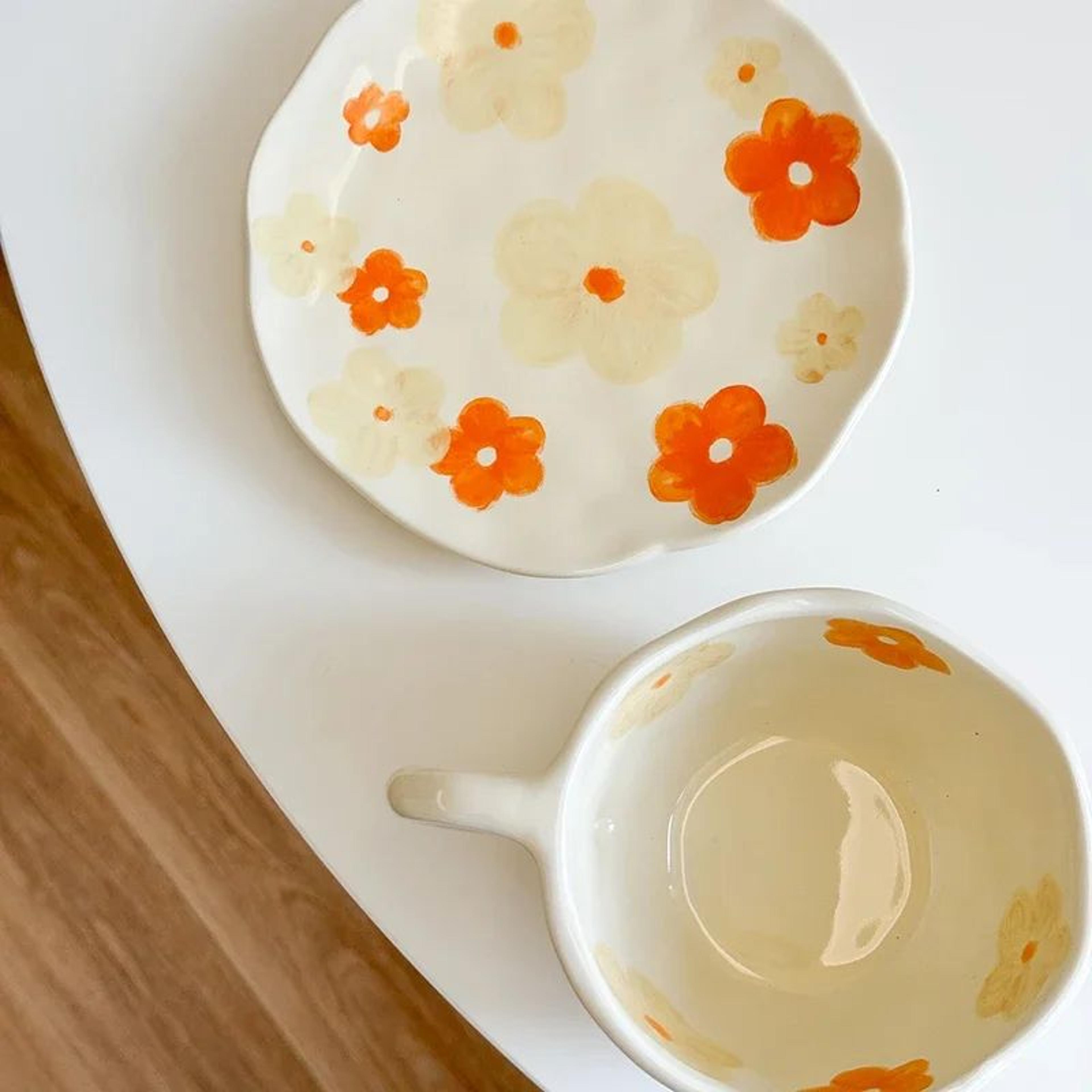 HandPainted Ceramic Coffee Cup With Saucer Set Cute Tea Cup For Cozy Breakfasts 3