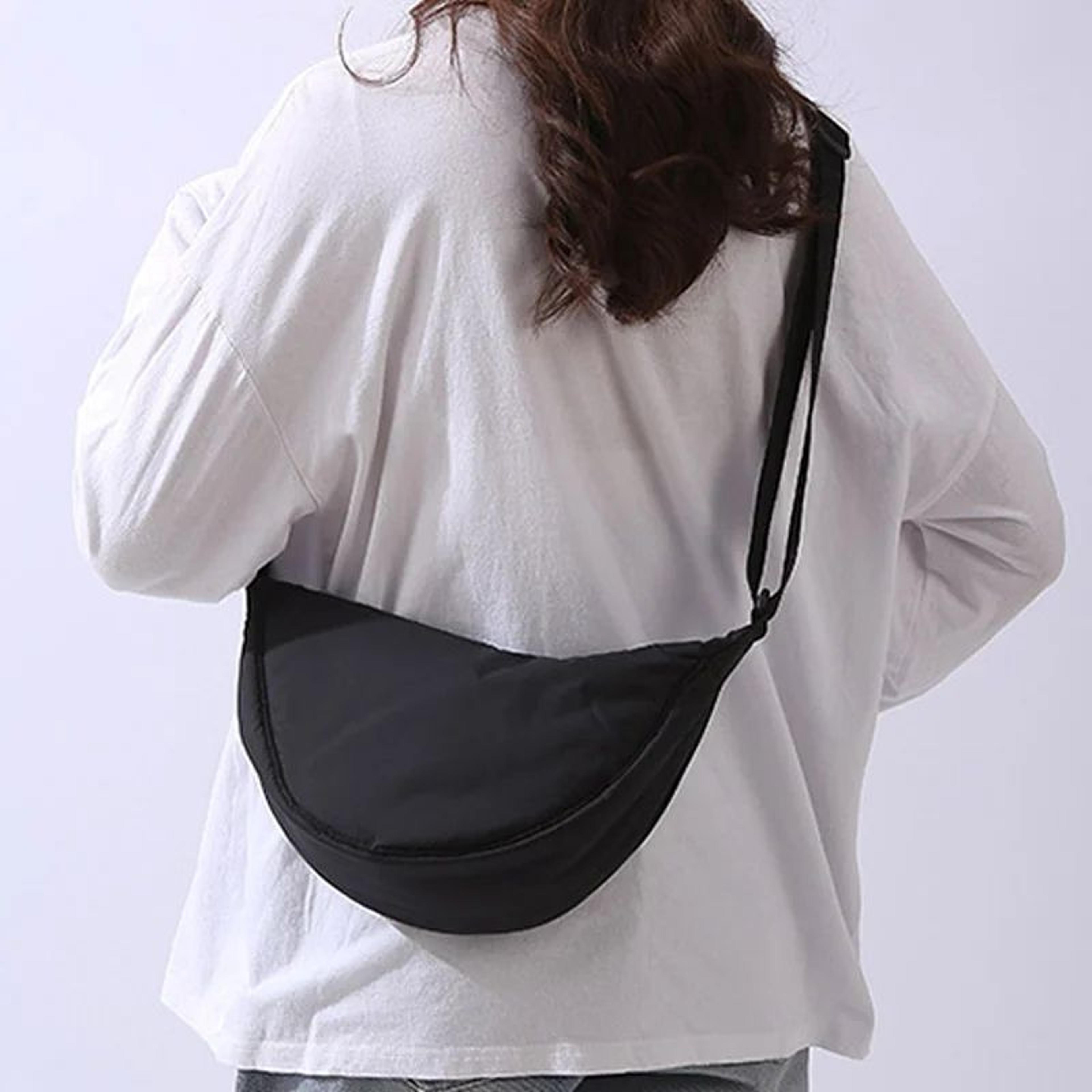 lightweight nylon crossbody bag for women, padded shoulder travel purse
