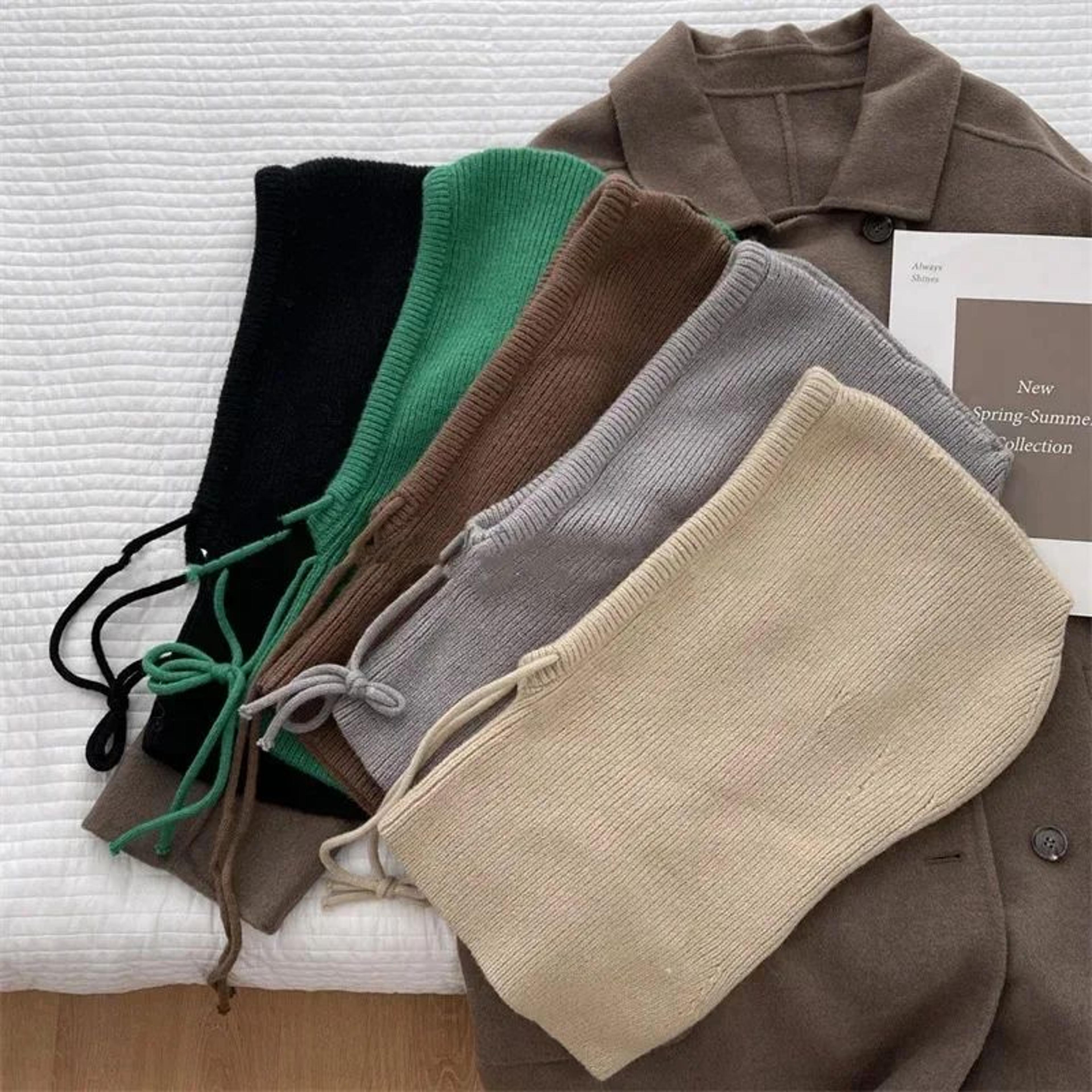 Korean Knit Hooded Balaclava Hat  Womens Winter Neck Warmer Beanie 1