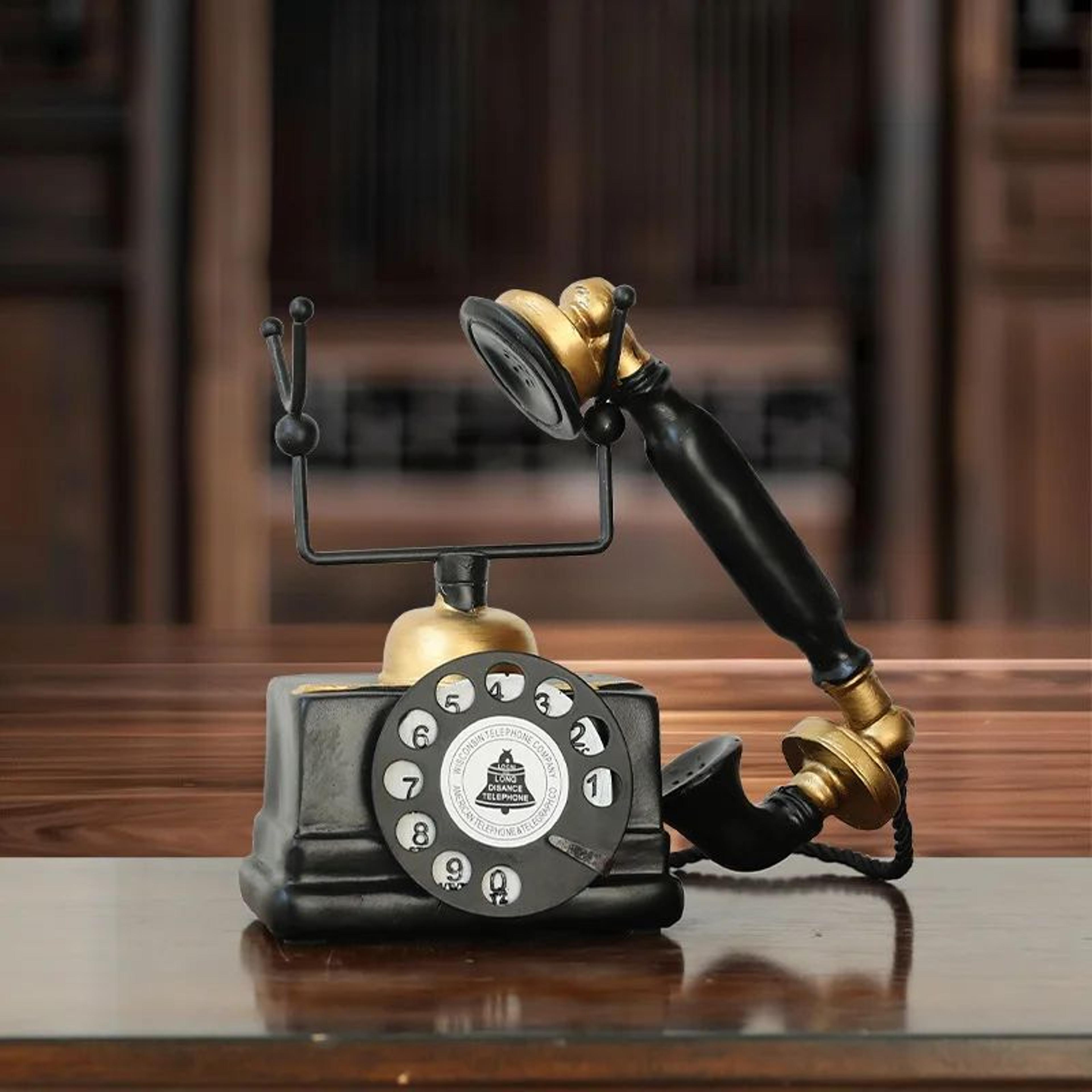 Vintage Telephone Decor Resin Retro Phone Ornament For Shelf Desk Or Living Room 3