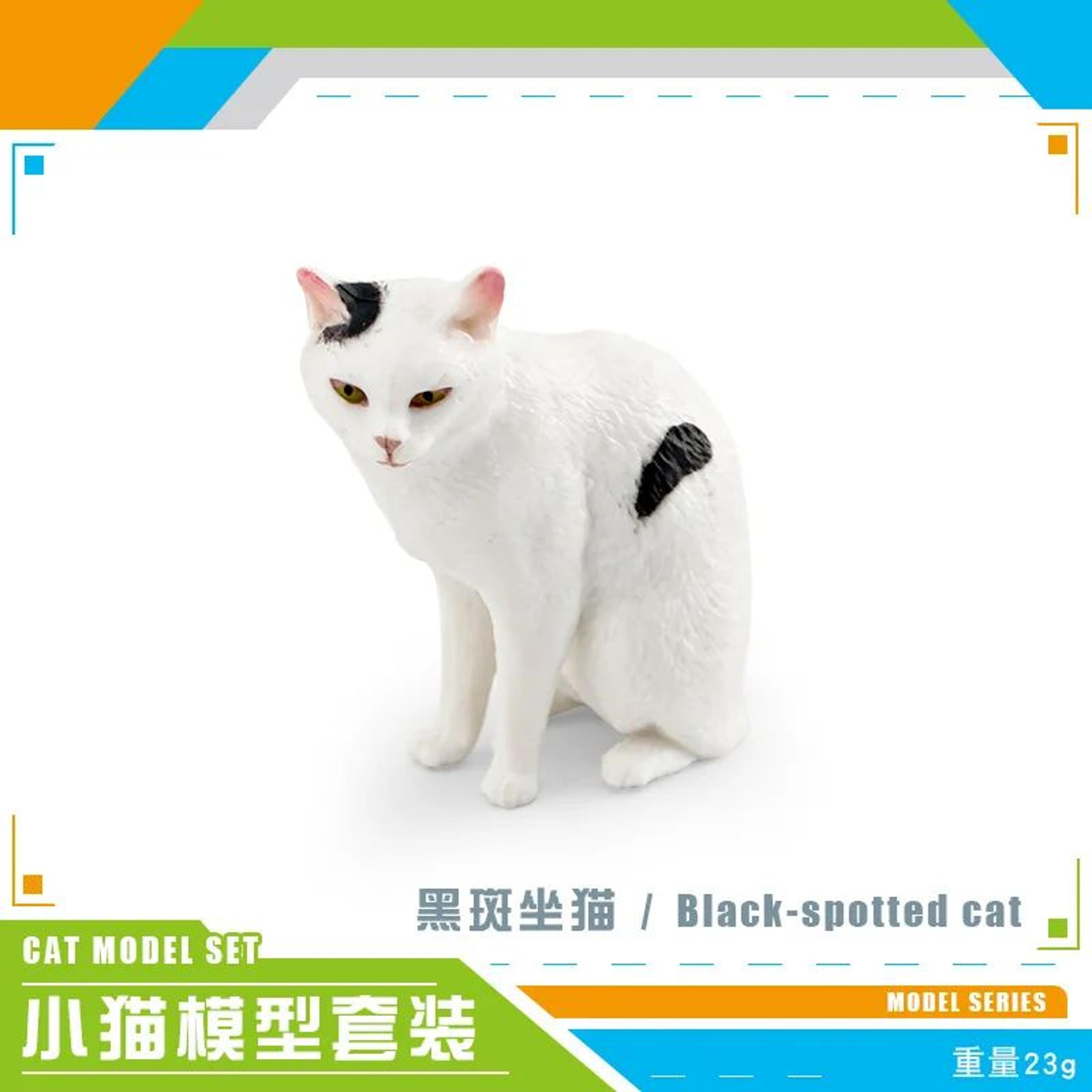Lifelike Orange Cat Figurine  Realistic Mini Cat Ornament For Desk Decor 6