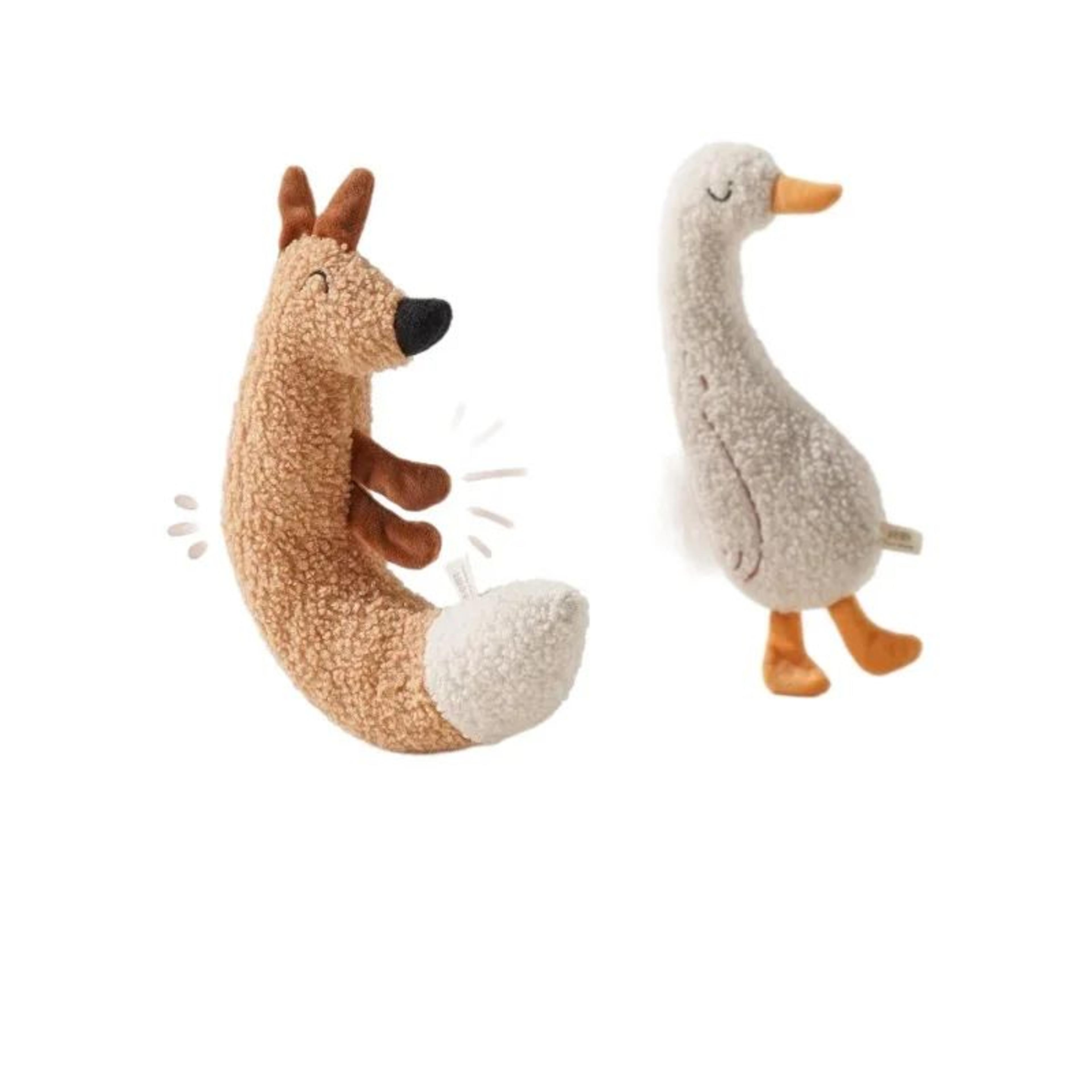 interactive squeaky plush chew toy for cats and dogs