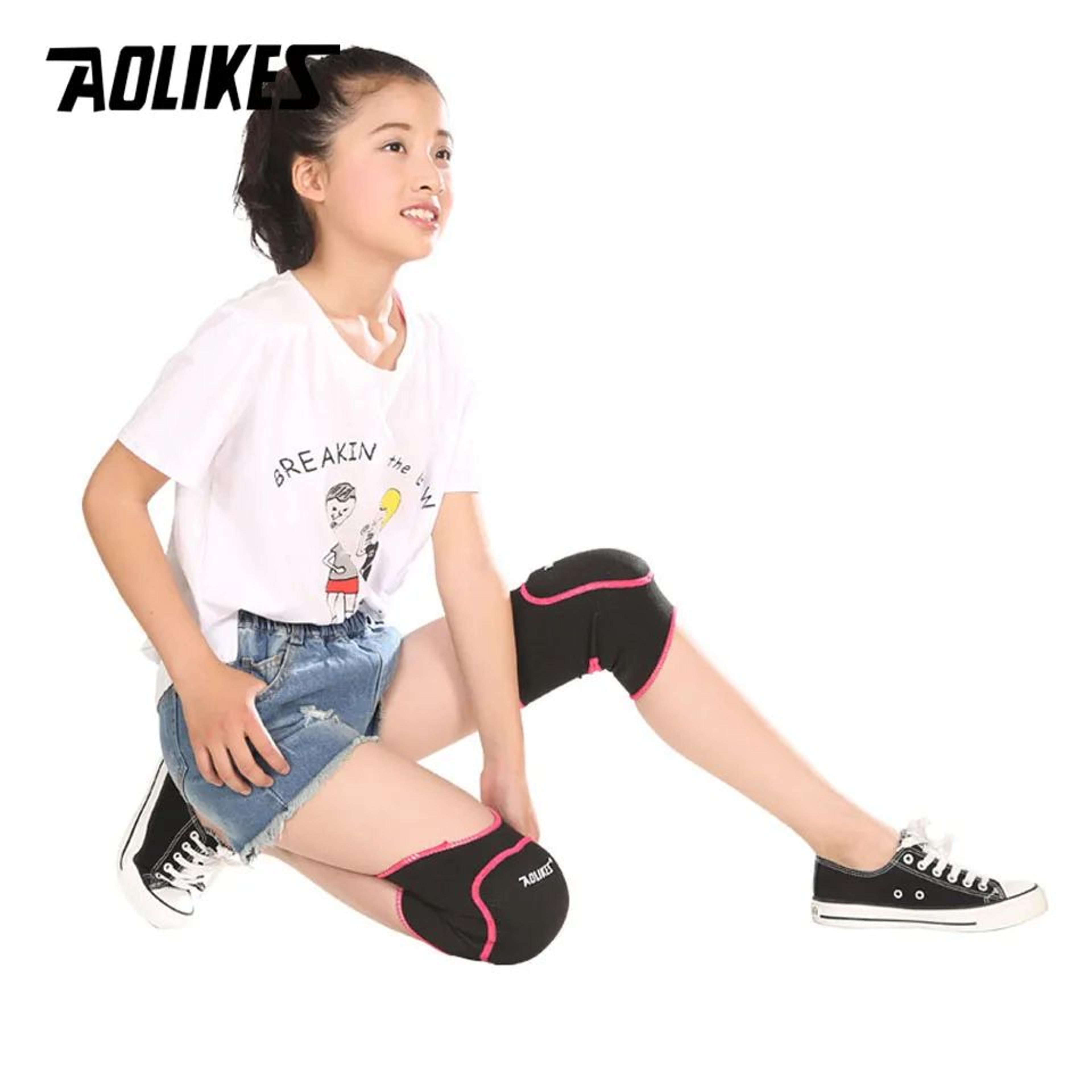 AOLIKES Kids Knee Pads Thick Sponge Knee Support For Dance Volleyball Gym And Sports 1