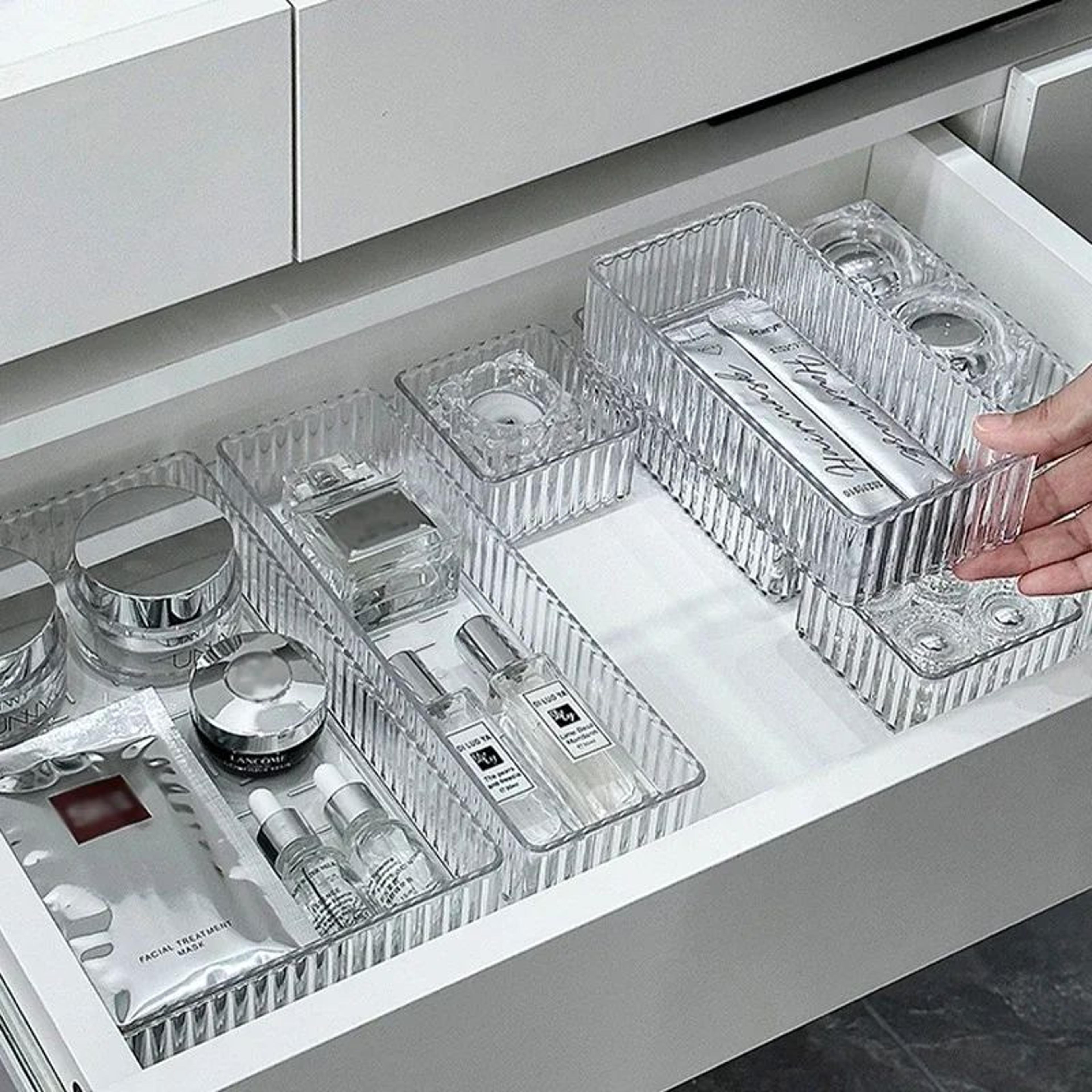 Clear Stackable Drawer Organizer Trays For Makeup Vanity And Home Storage 2