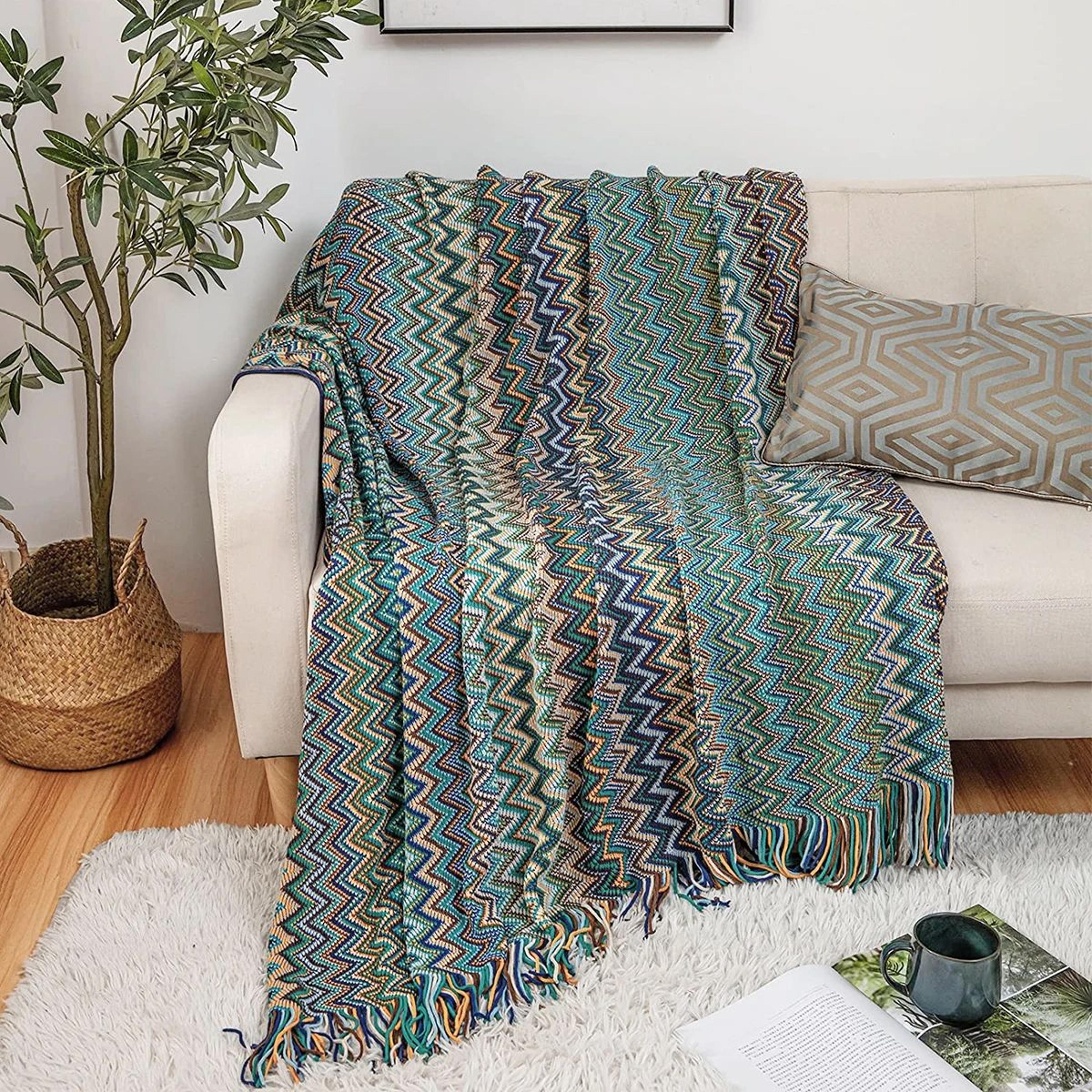 Battilo Boho Knitted Throw Blanket With Tassels 1