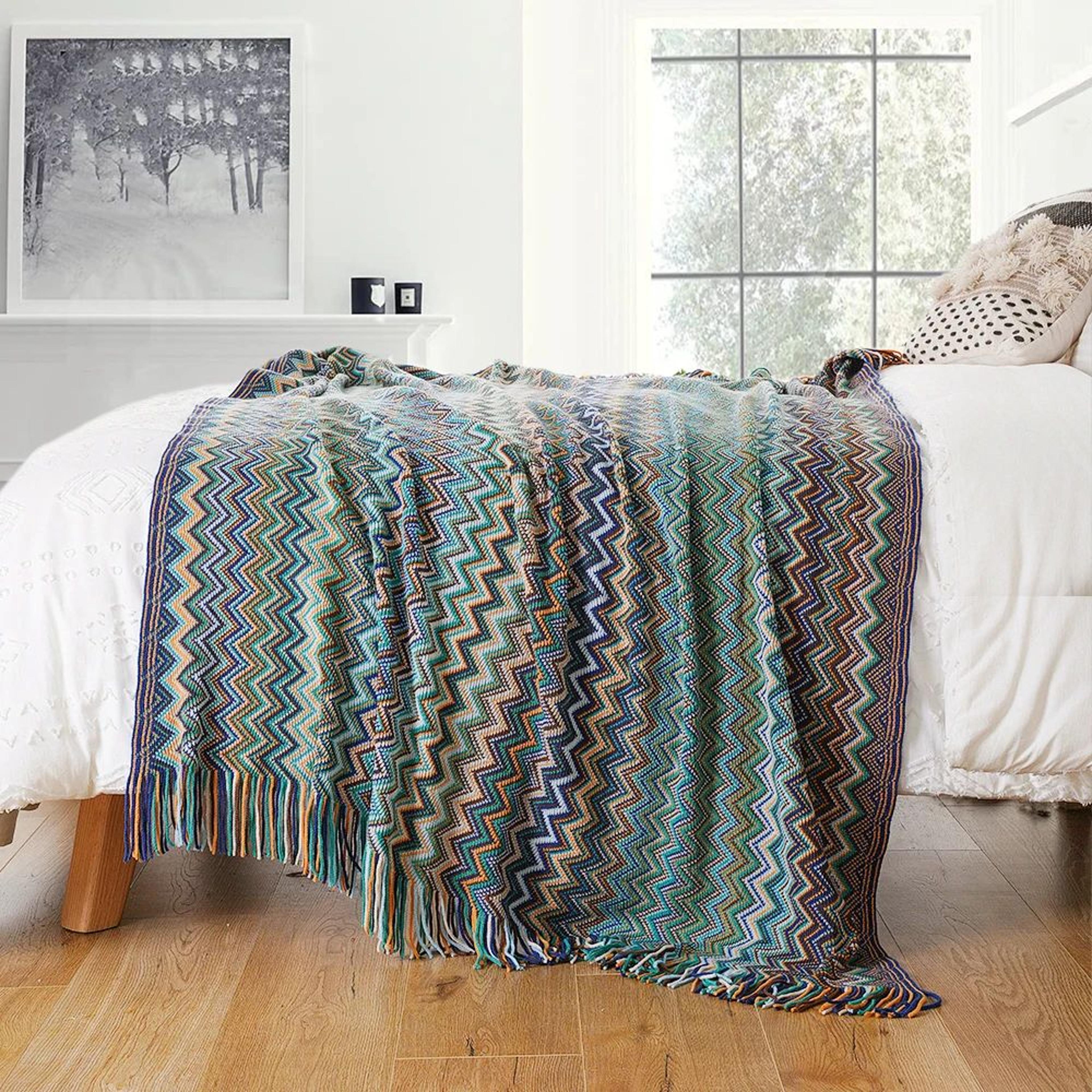 Battilo Boho Knitted Throw Blanket With Tassels 3