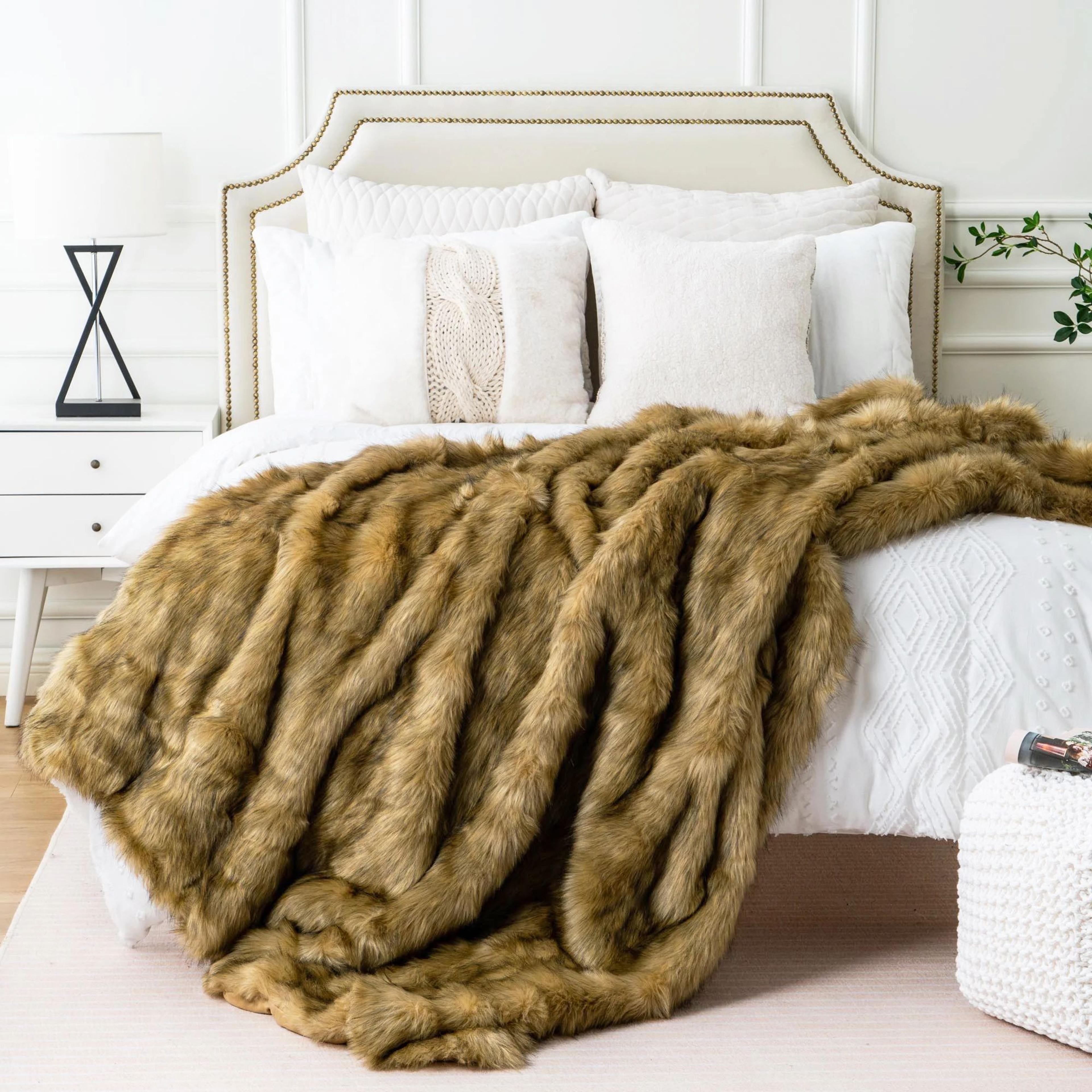 Luxury Faux Fur Throw Blanket Soft Fluffy Warm Blanket For Bed And Sofa 2