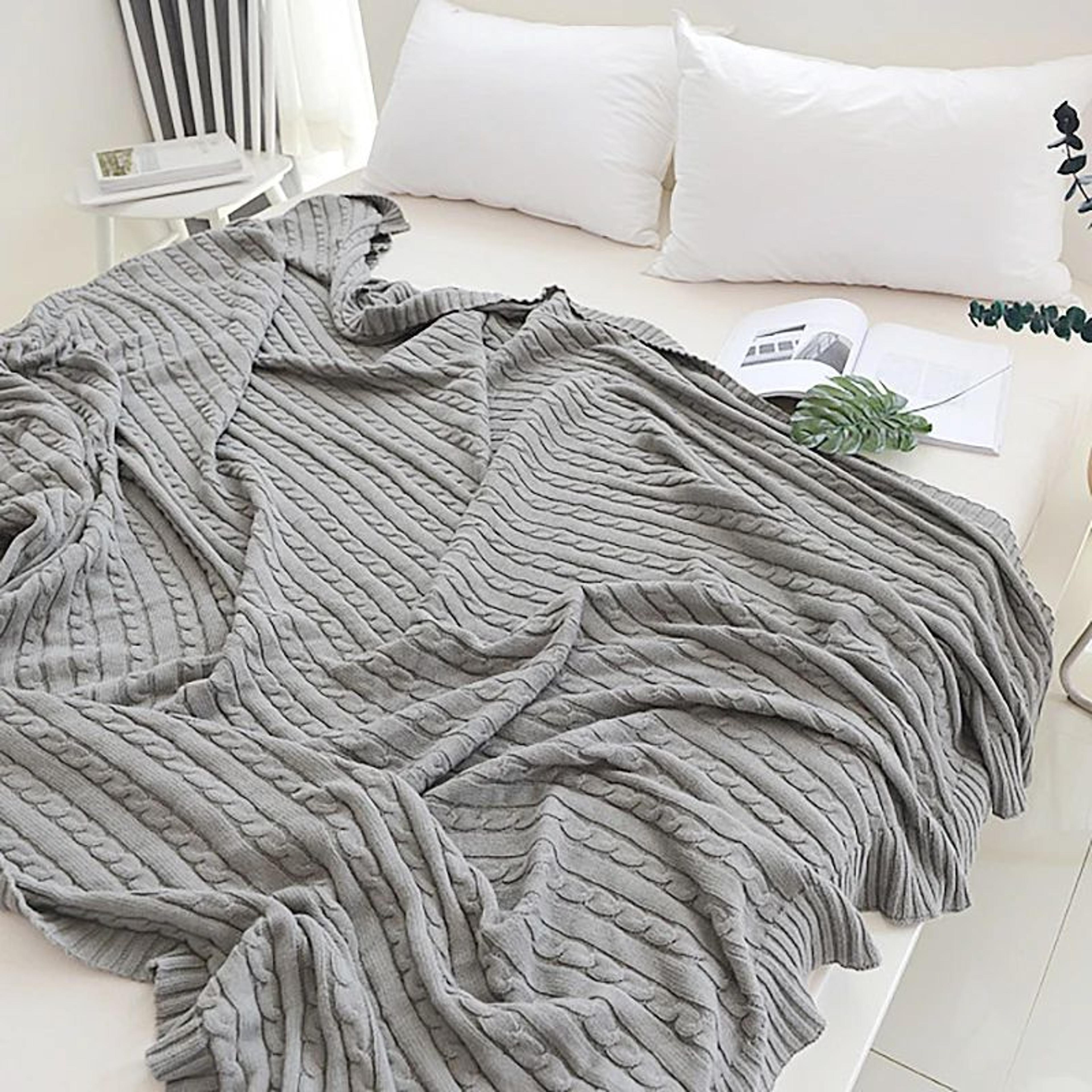 Cotton Cable Knit Throw Blanket Soft Cozy Decorative Bed And Sofa Blanket 5