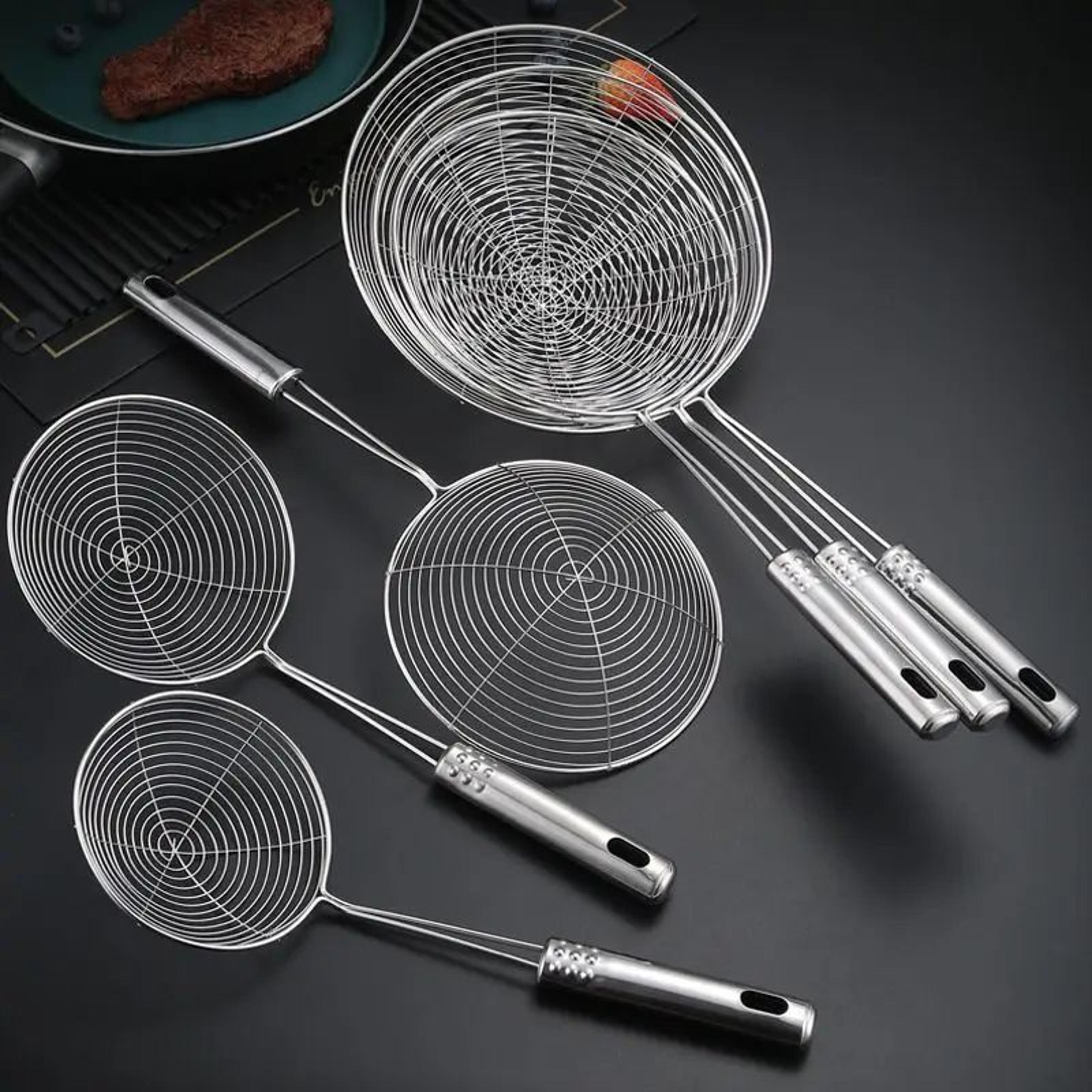3 Size Stainless Steel Kitchen Strainer Set For Easy Draining And Cooking 2
