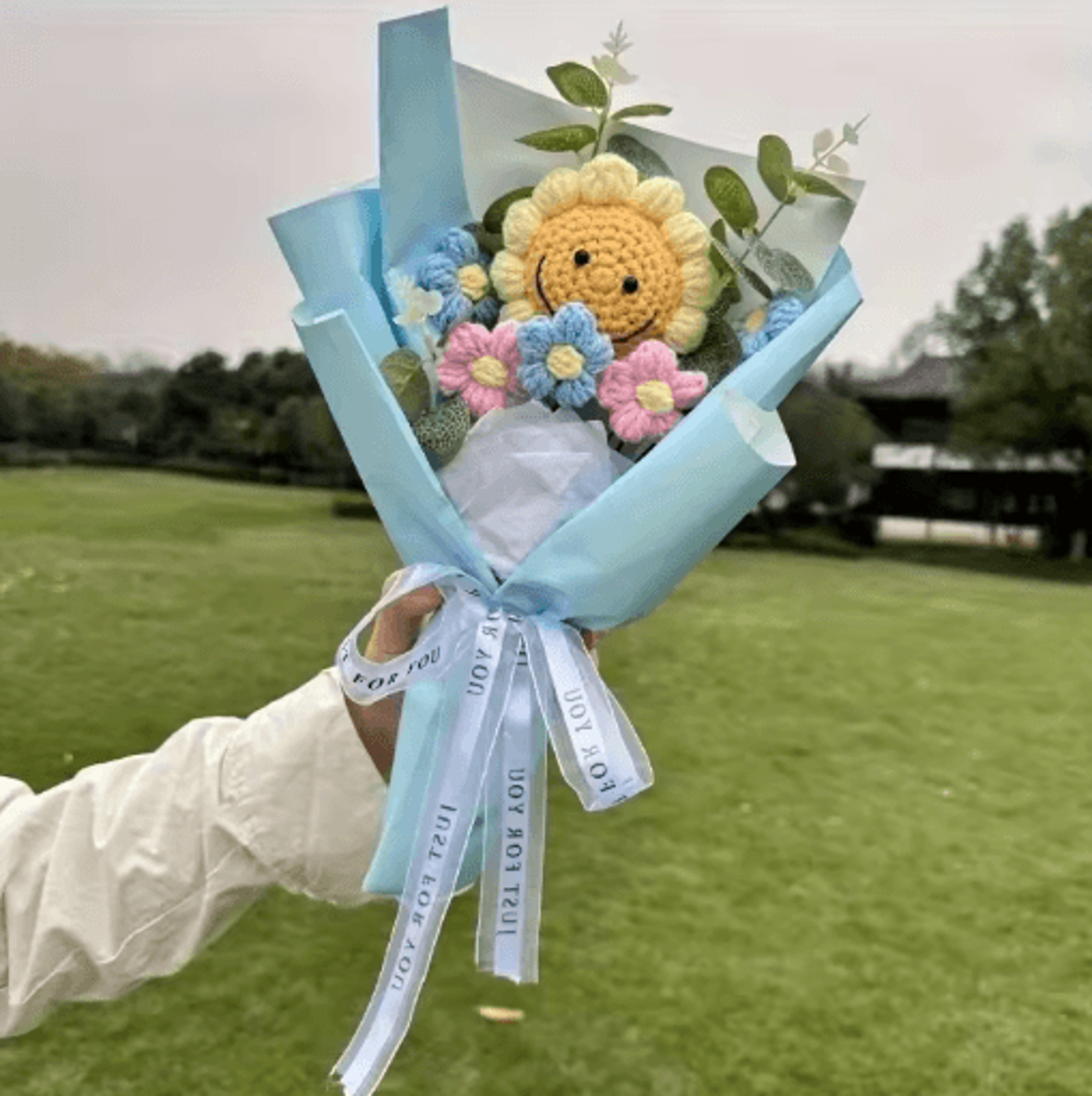 Handmade Crochet Sunflower Bouquet Bright Artificial Flowers For Lasting Joy 1 To 2 Pcs 6