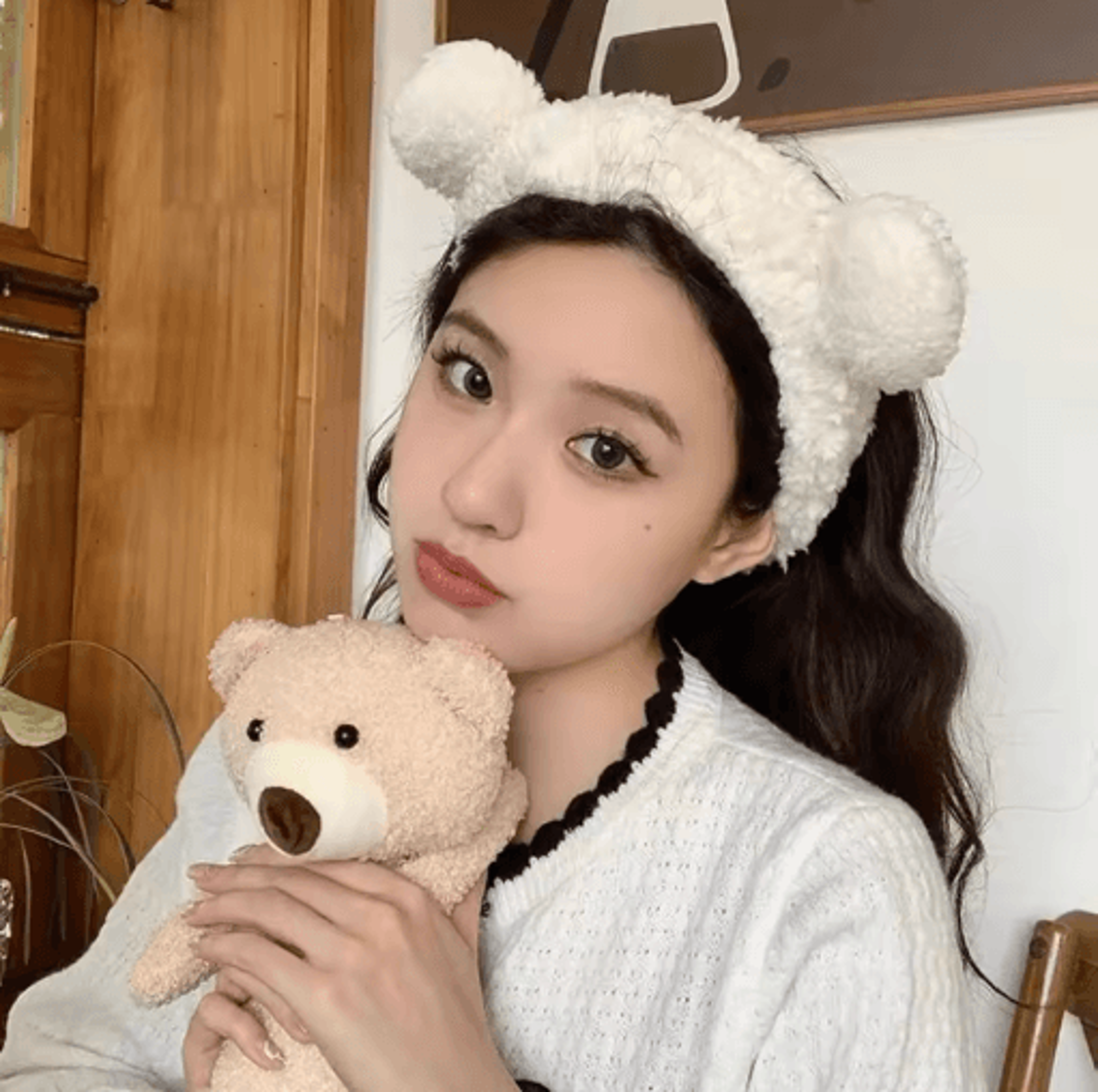 Cute Bear Plush Hair Band Anti Slip Makeup And Face Wash Headwear 5