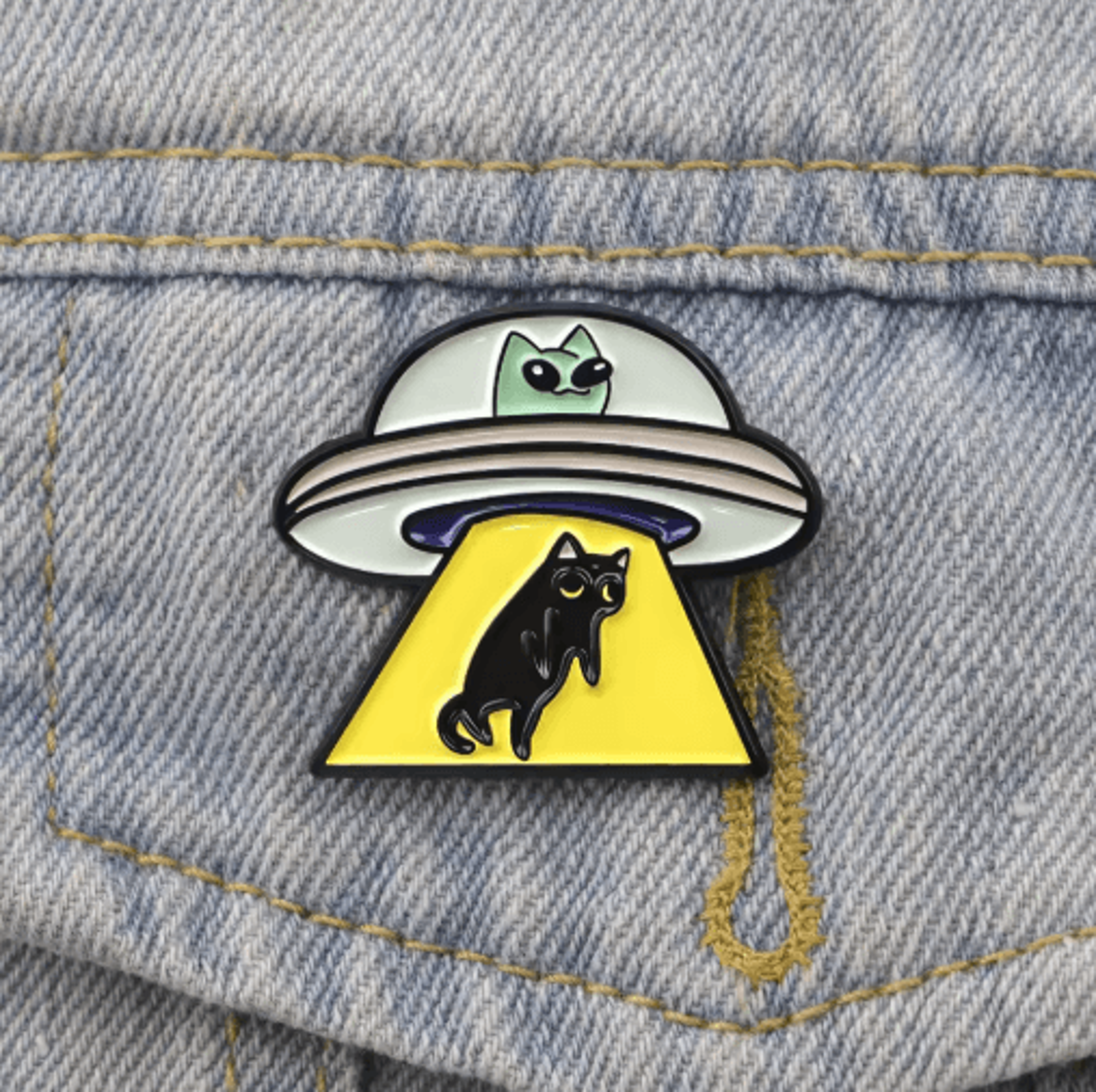 UFO Alien Black Cat Enamel Pin Brooch For Bags Jackets  Cosplay 3