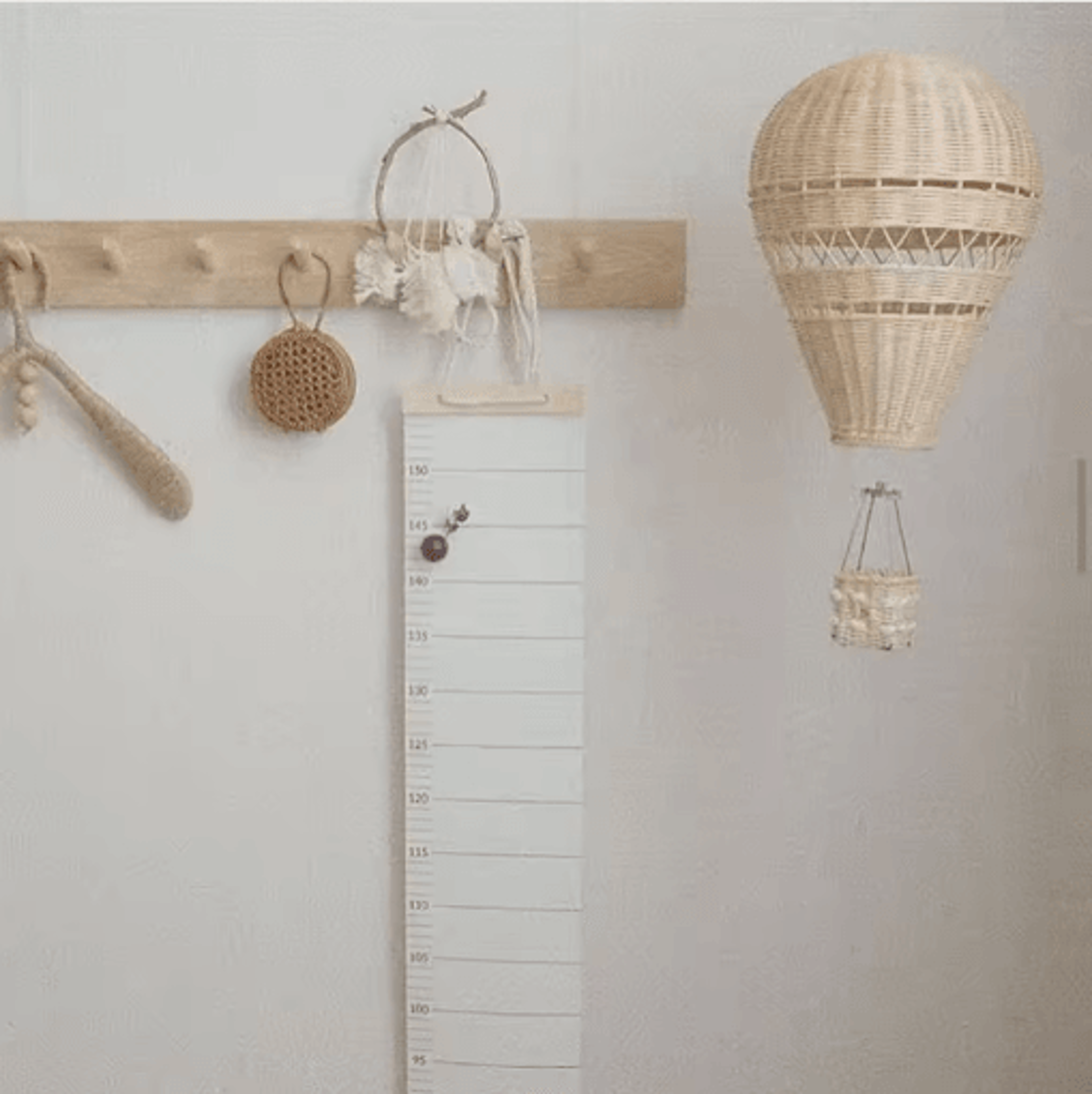 Handwoven Rattan Hot Air Balloon Decor Nursery Wall Hanging  Baby Photo Prop 4