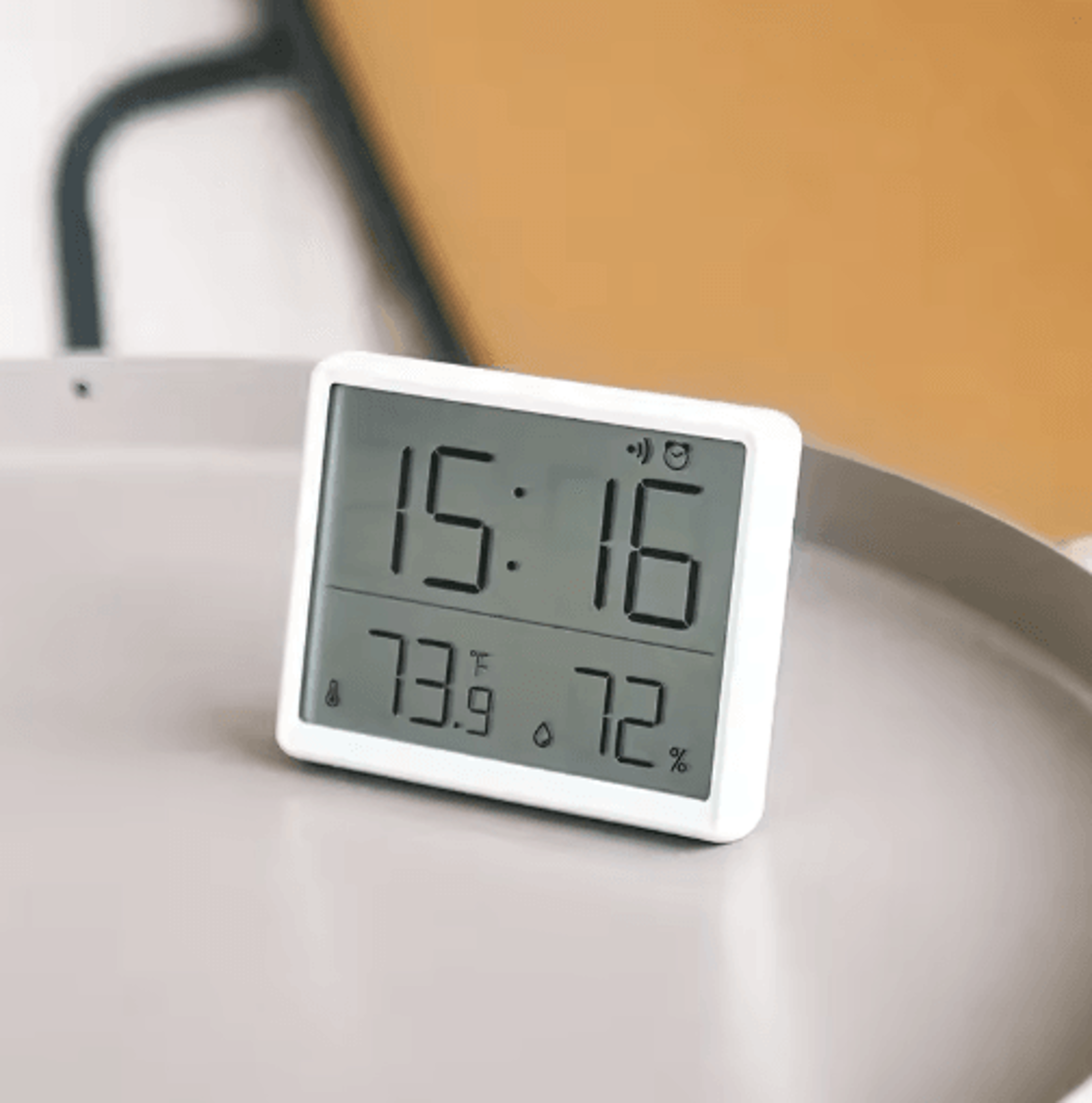 UltraThin LCD Alarm Clock  Large Temperature  Humidity Display With Magnetic Design 3