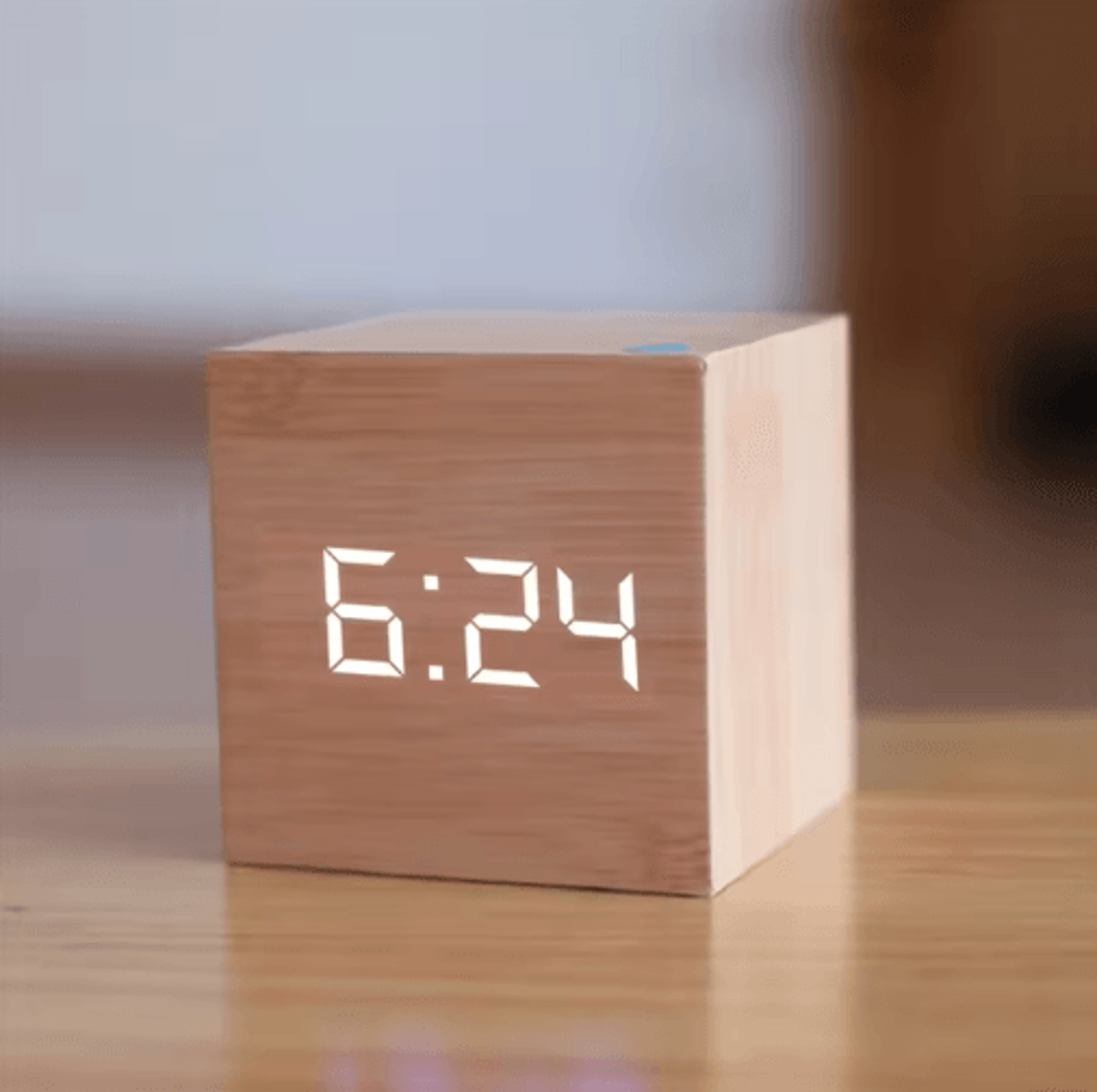 Square Wooden LED Alarm Clock  Voice Control Desk Clock With Snooze 1