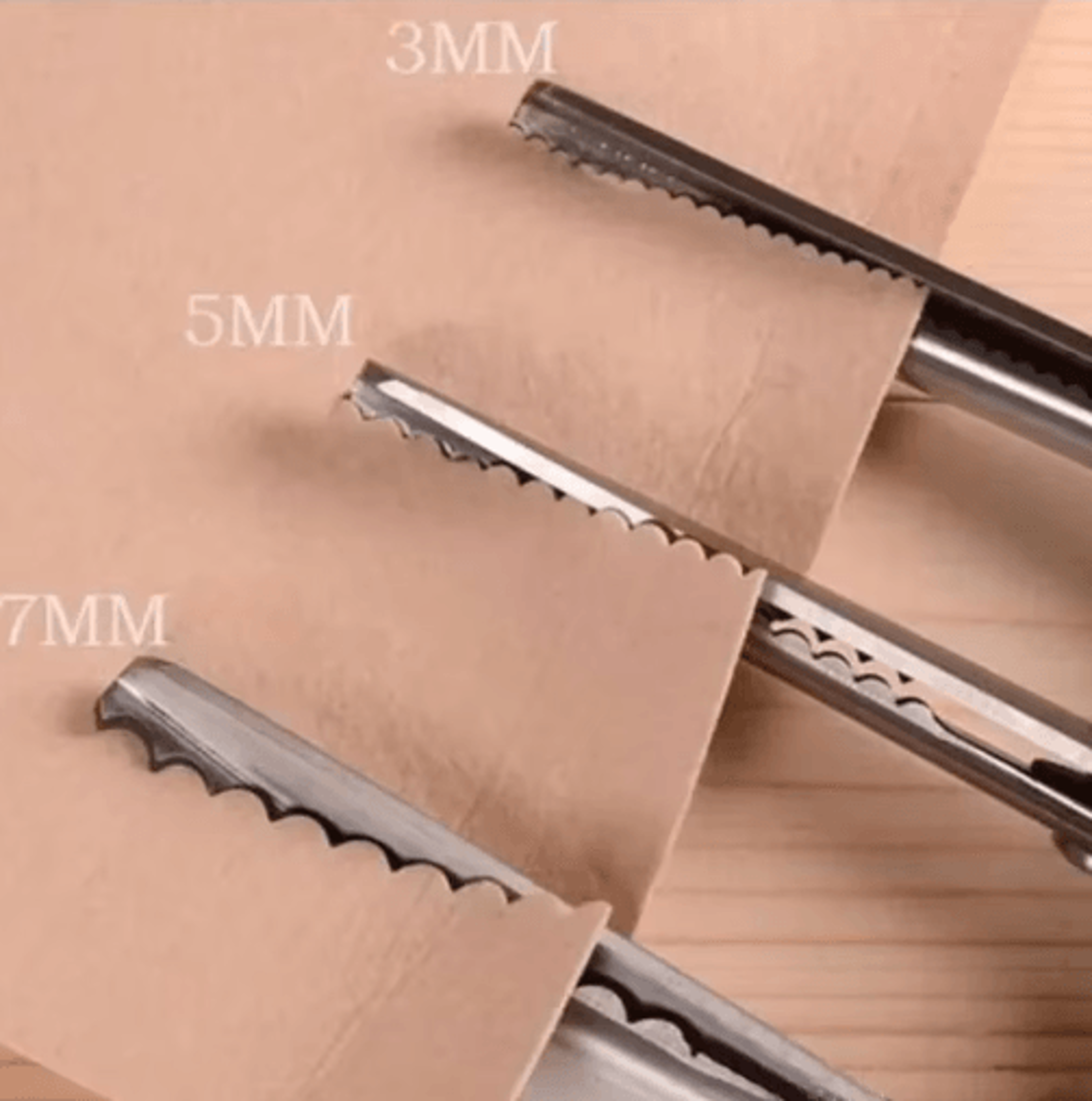 scalloped edge pinking shears – 3/5/7mm dressmaking & tailoring scissors
