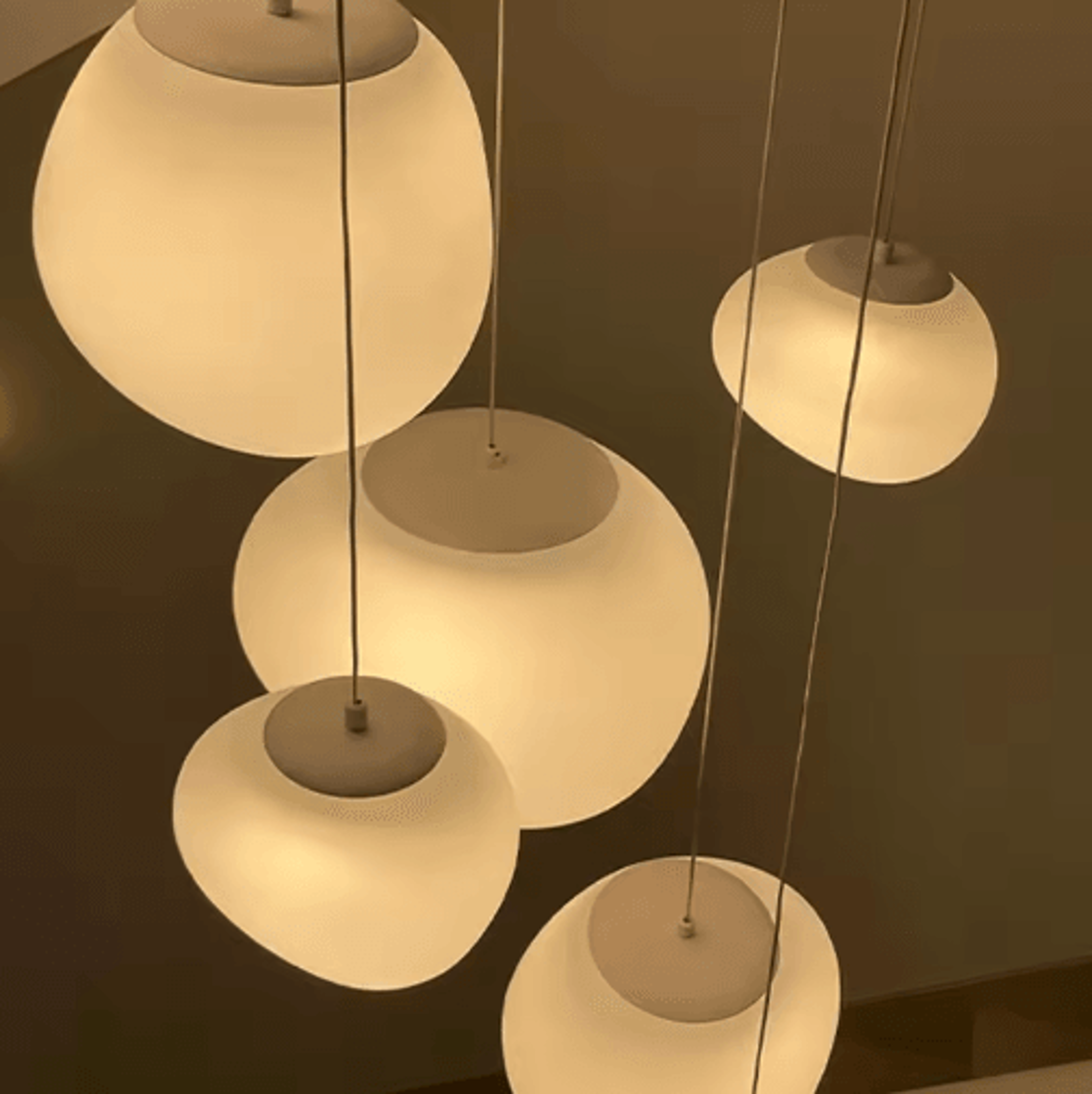 Modern Luxury Chandelier  Elegant Indoor Lighting For Staircases  Living Rooms 10