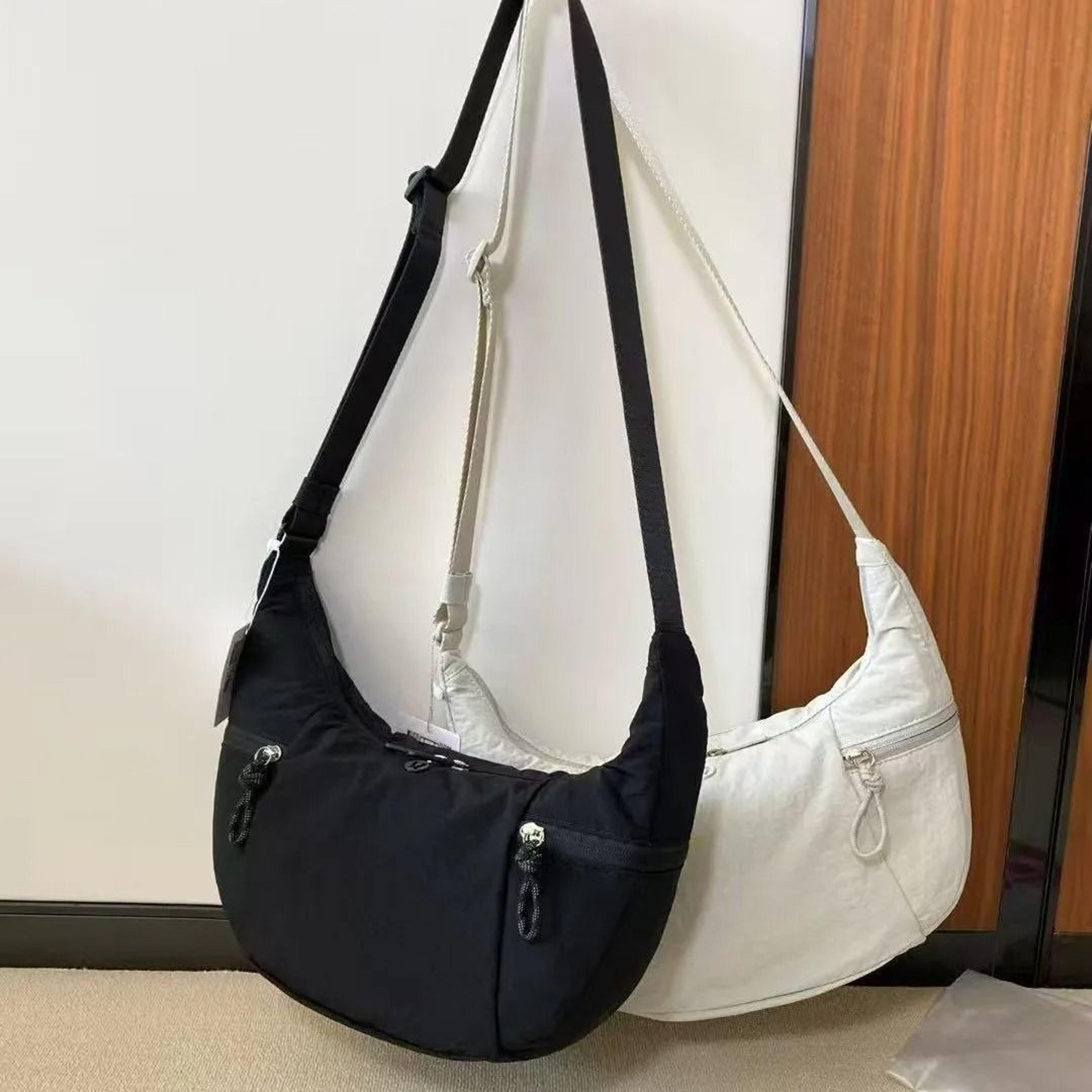 dumpling style shoulder crossbody yoga fitness underarm bag