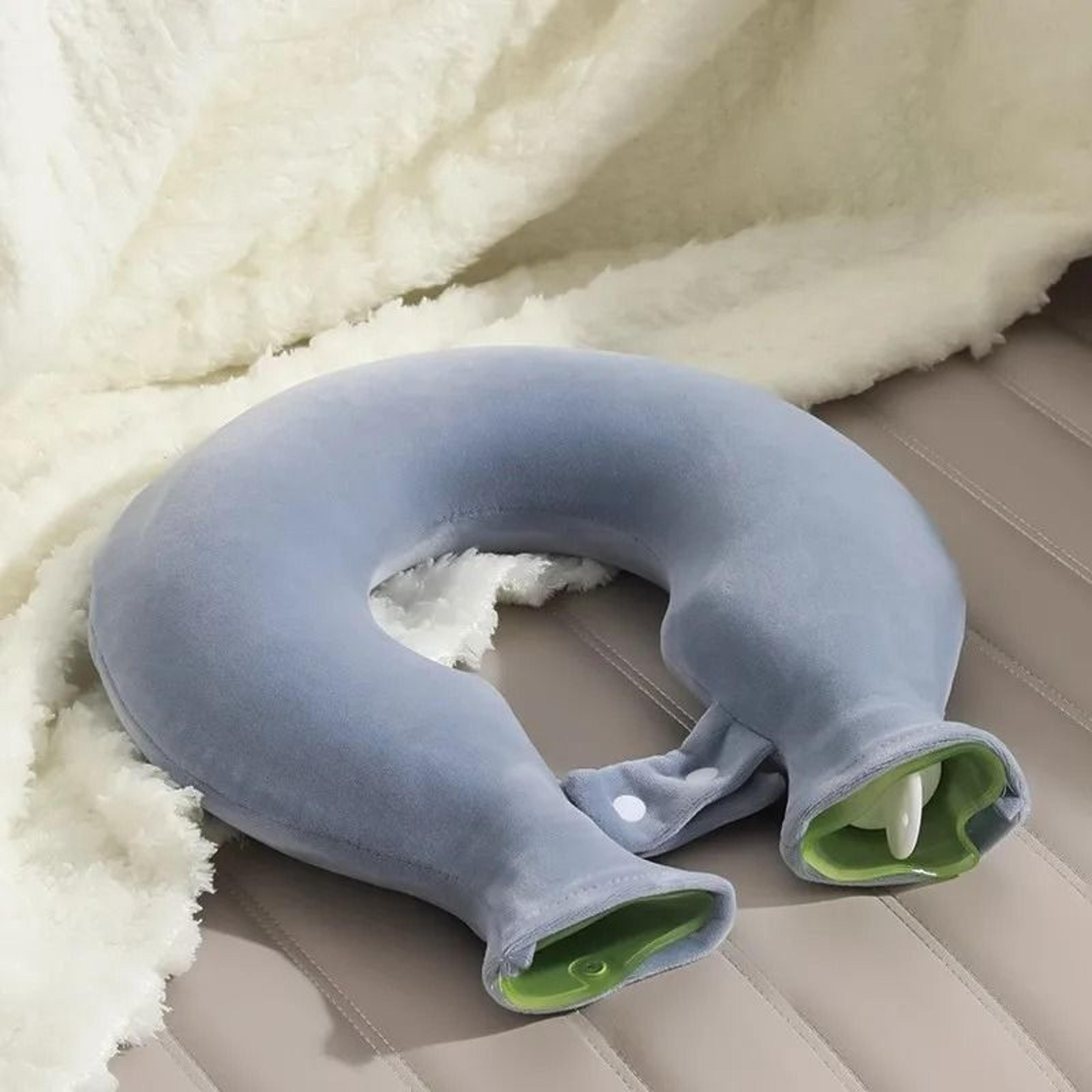 u shaped water filled neck warmer hot water bottle for neck and hands