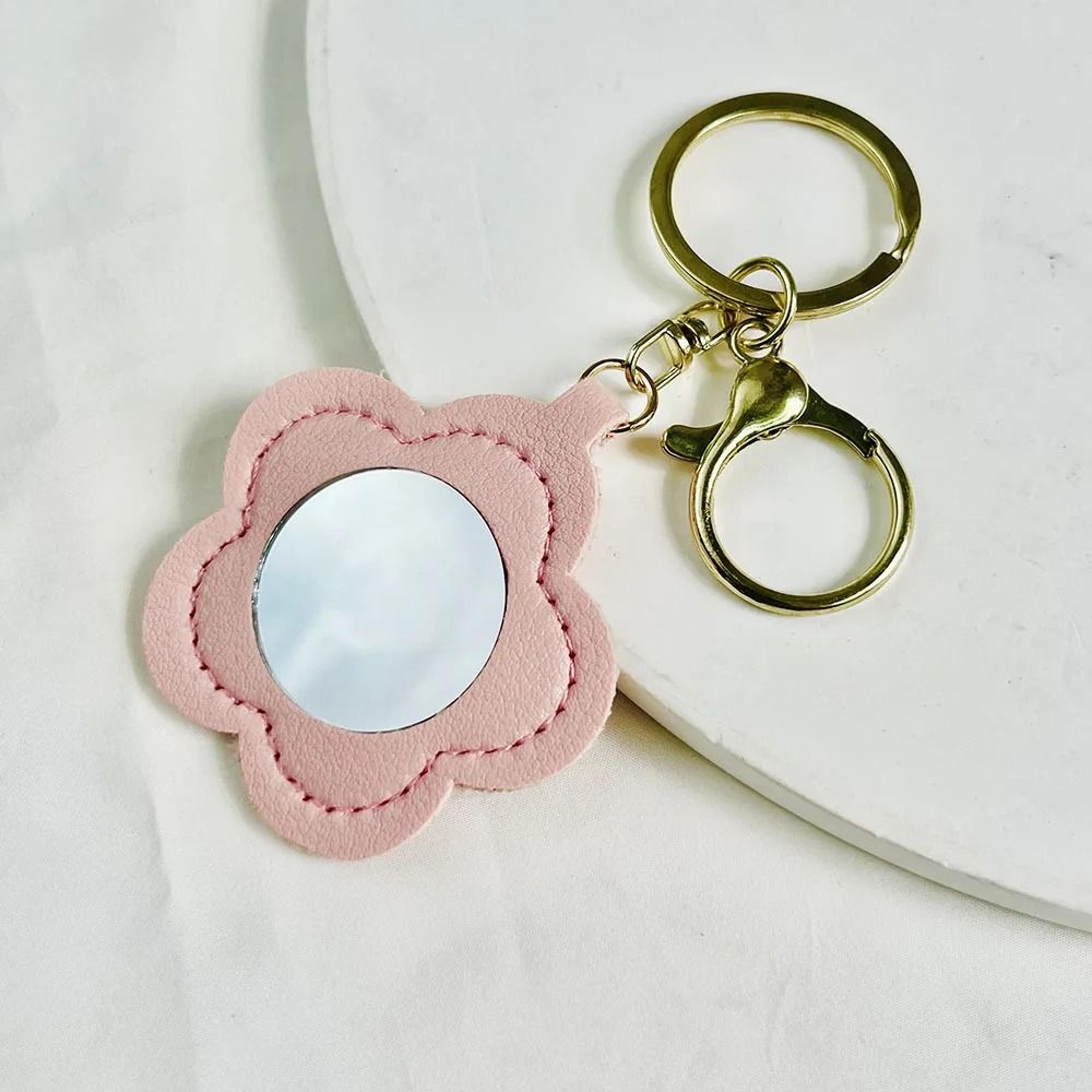 Floral Faux Leather Keychain Mirror Cute Portable Makeup Mirror Keychain Set For Women 4
