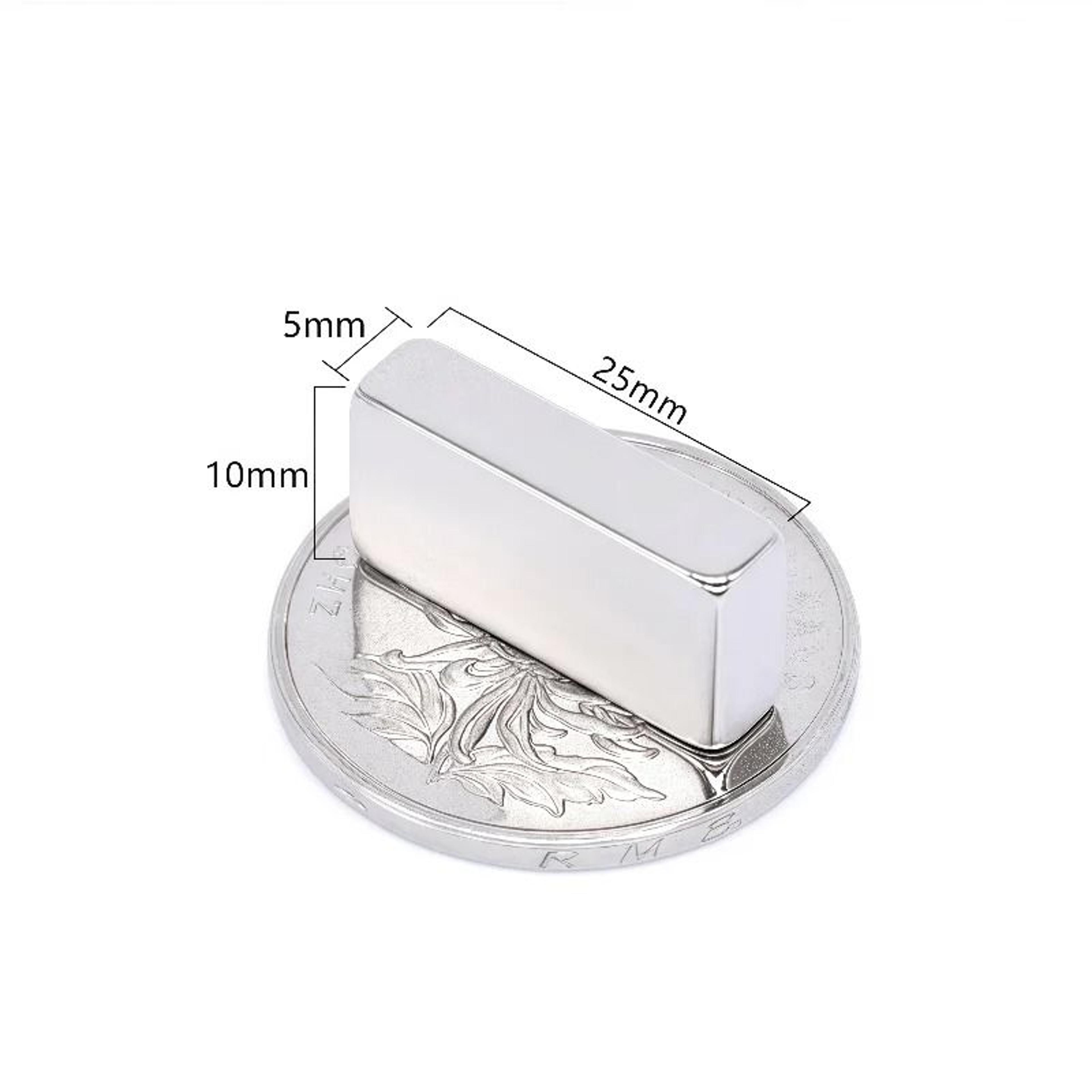 N52 Strong Neodymium Square Magnets Small Powerful Refrigerator And Office Magnets Set 19