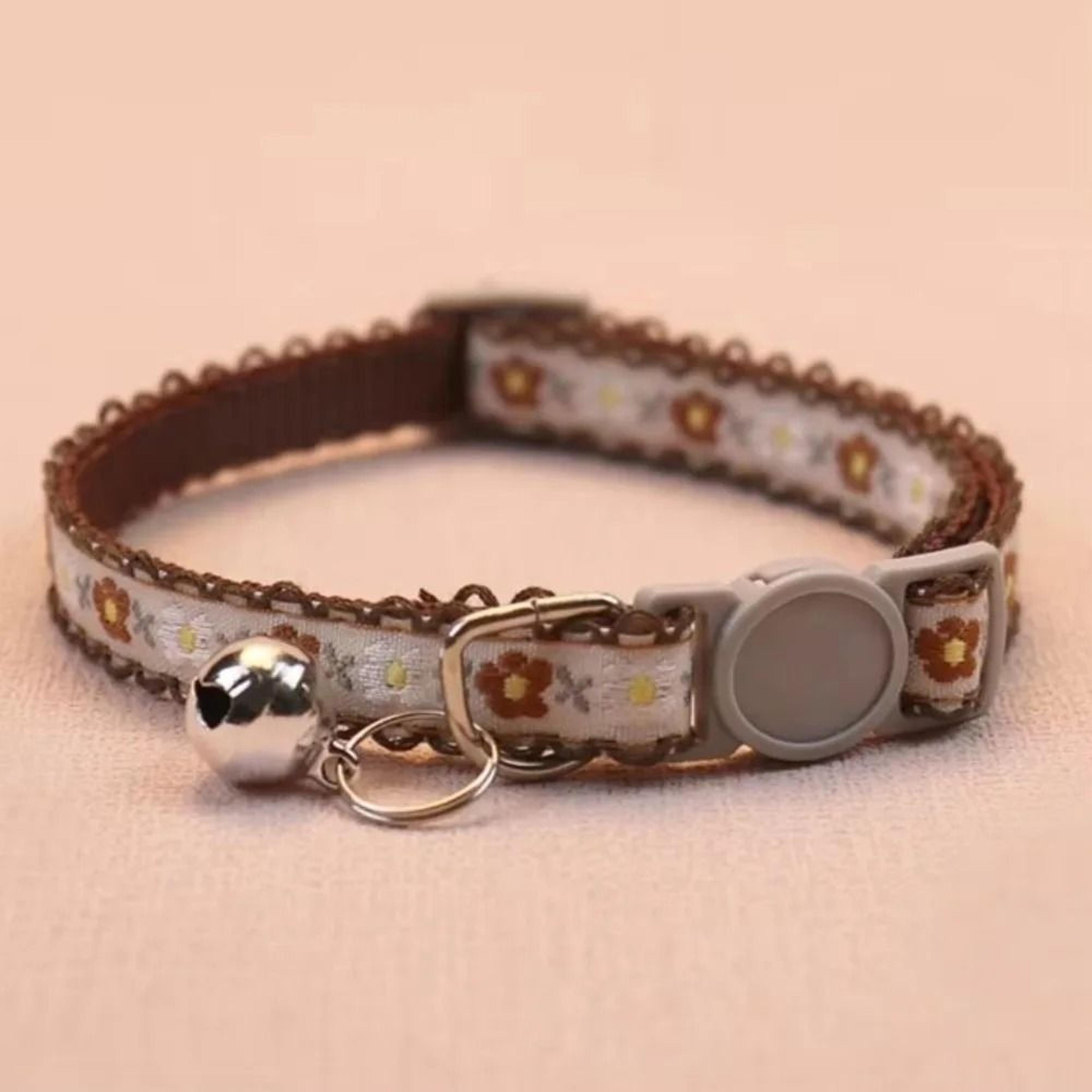 Floral Embroidered Cat Collar Adjustable Lace Collar With Bell For Cats And Kittens 2