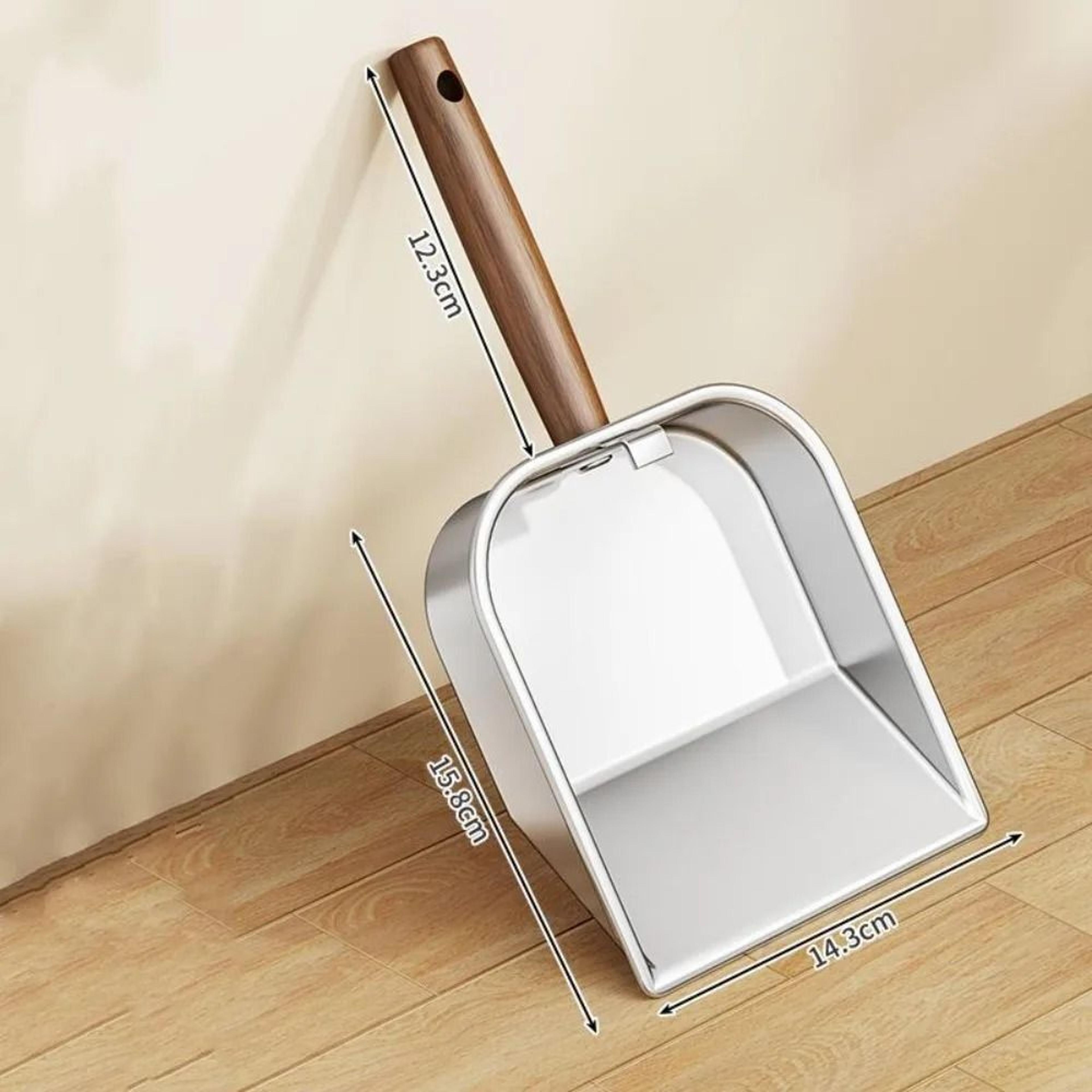 Stainless Steel Cat Litter Scoop With Wooden Handle For Easy Waste Removal 3