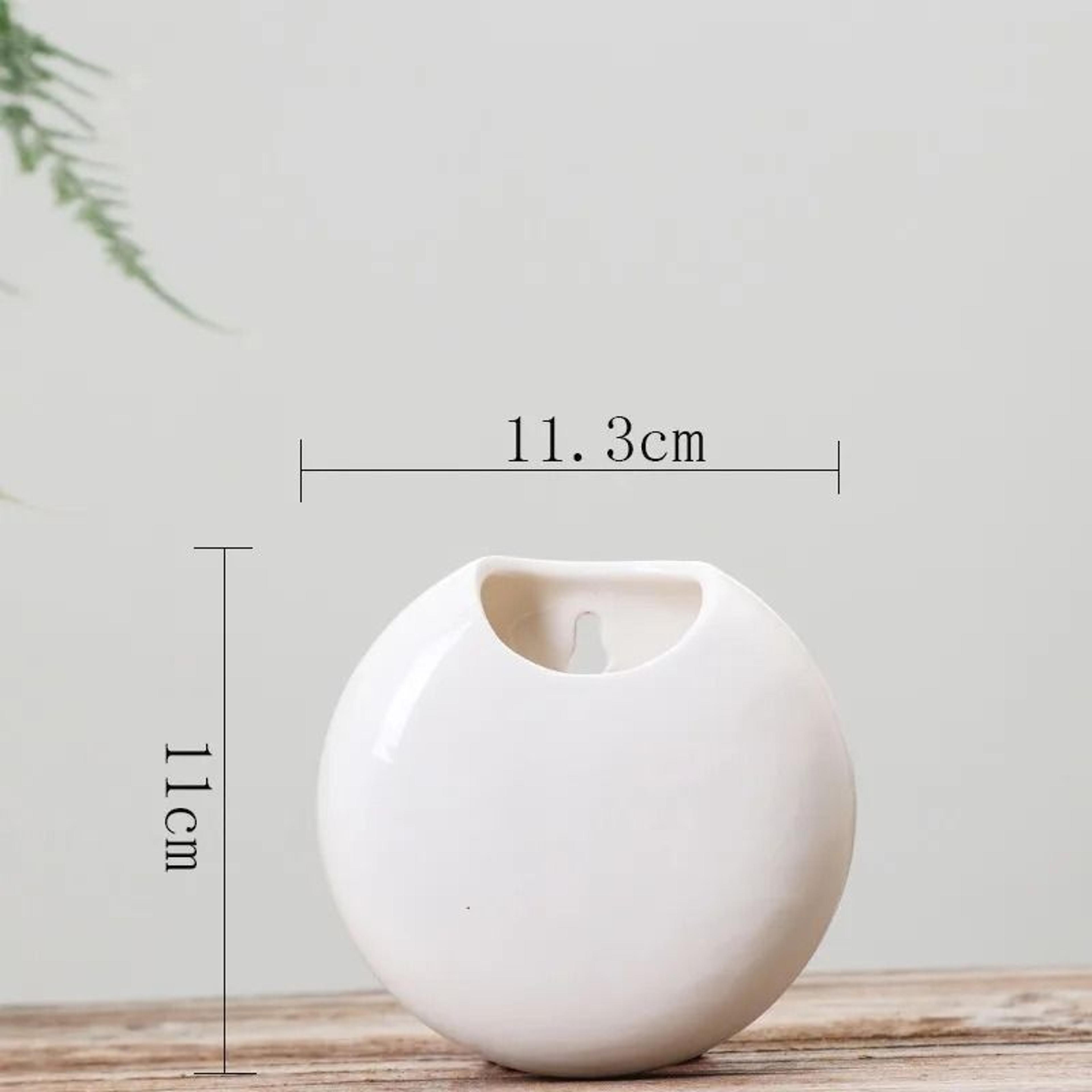 Retro Black And White Wall Mounted Ceramic Planter 2