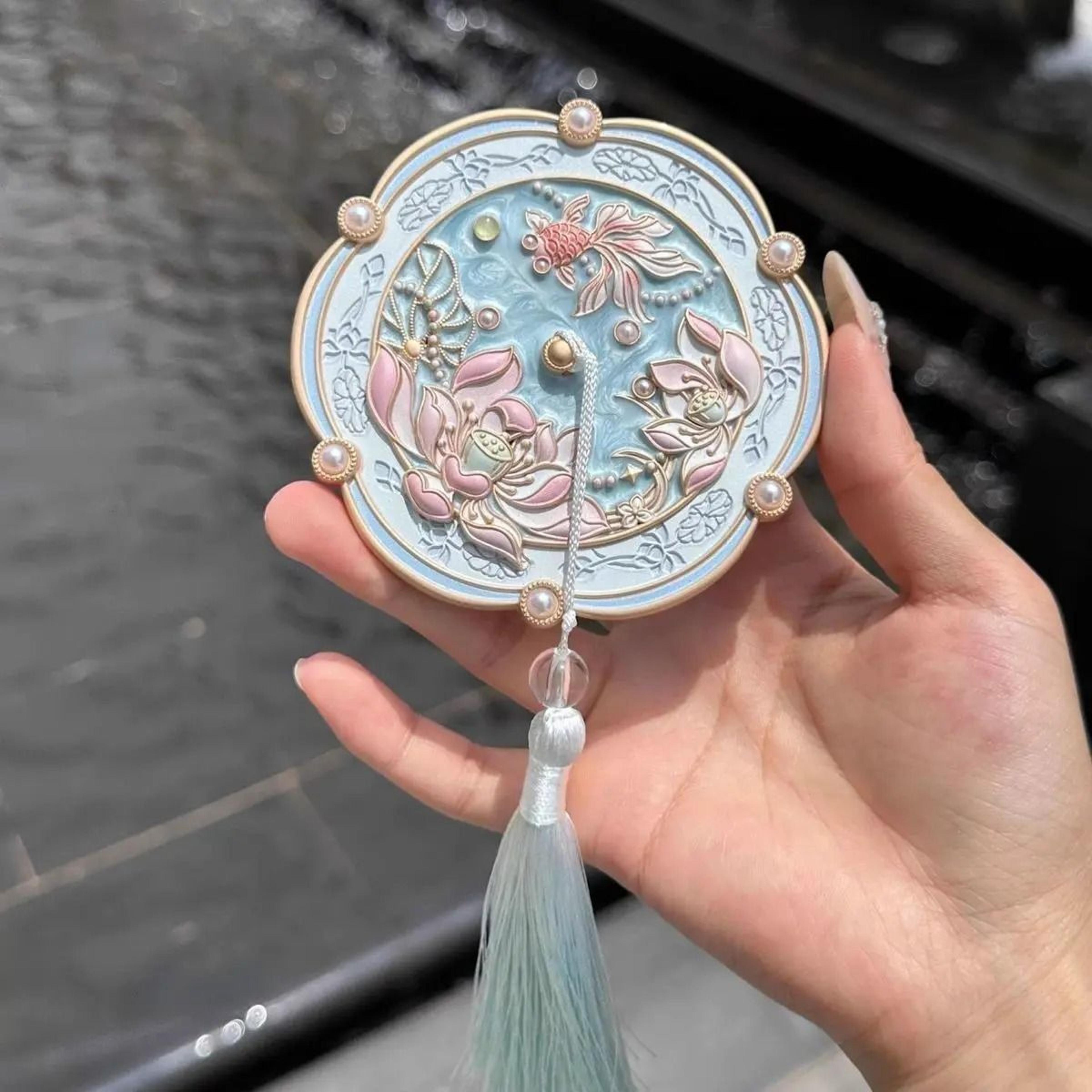 Beijing Hibiscus Handheld Makeup Mirror Portable Chinese Style Travel Souvenir Mirror 9