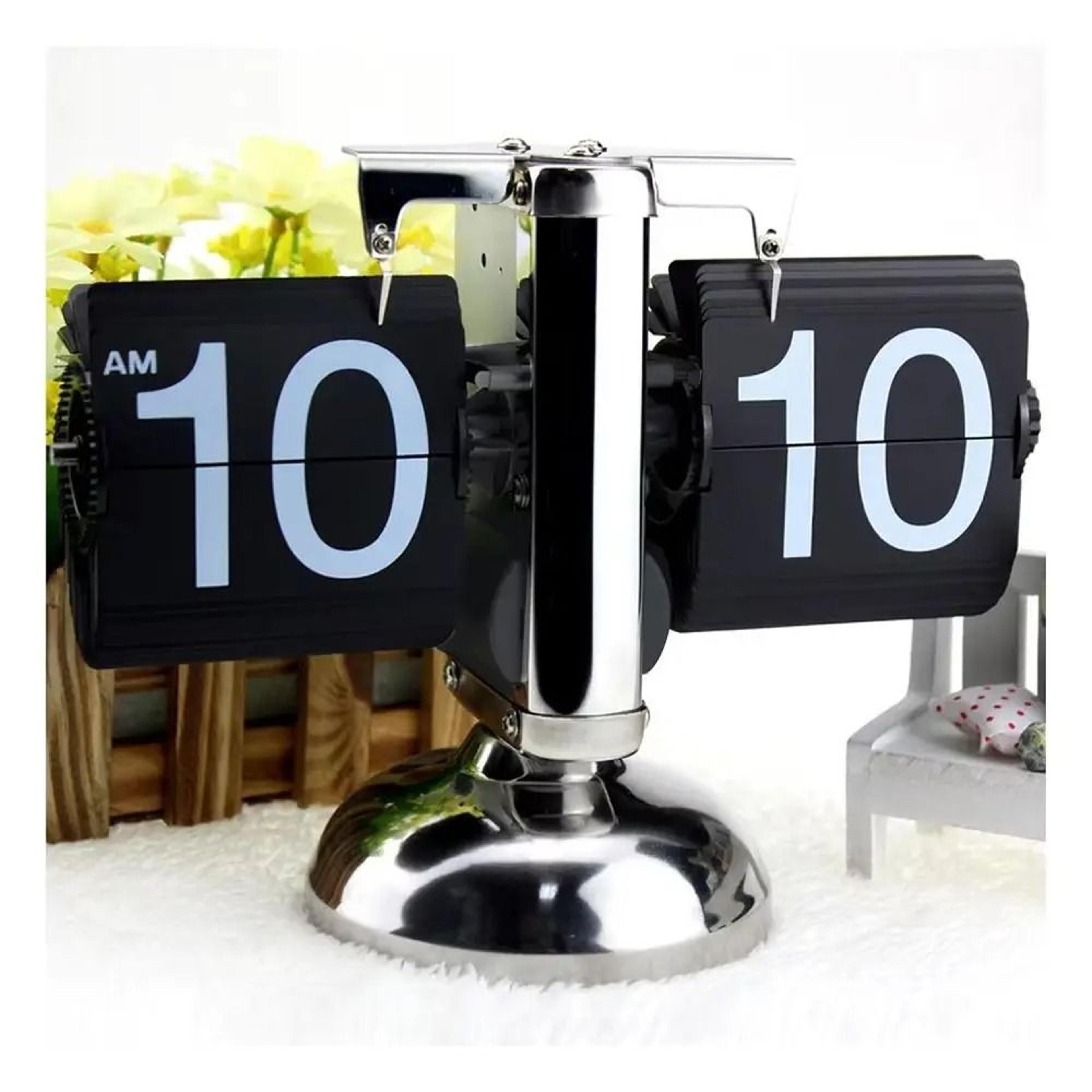 vintage automatic flip clock with quartz movement and removable number cards