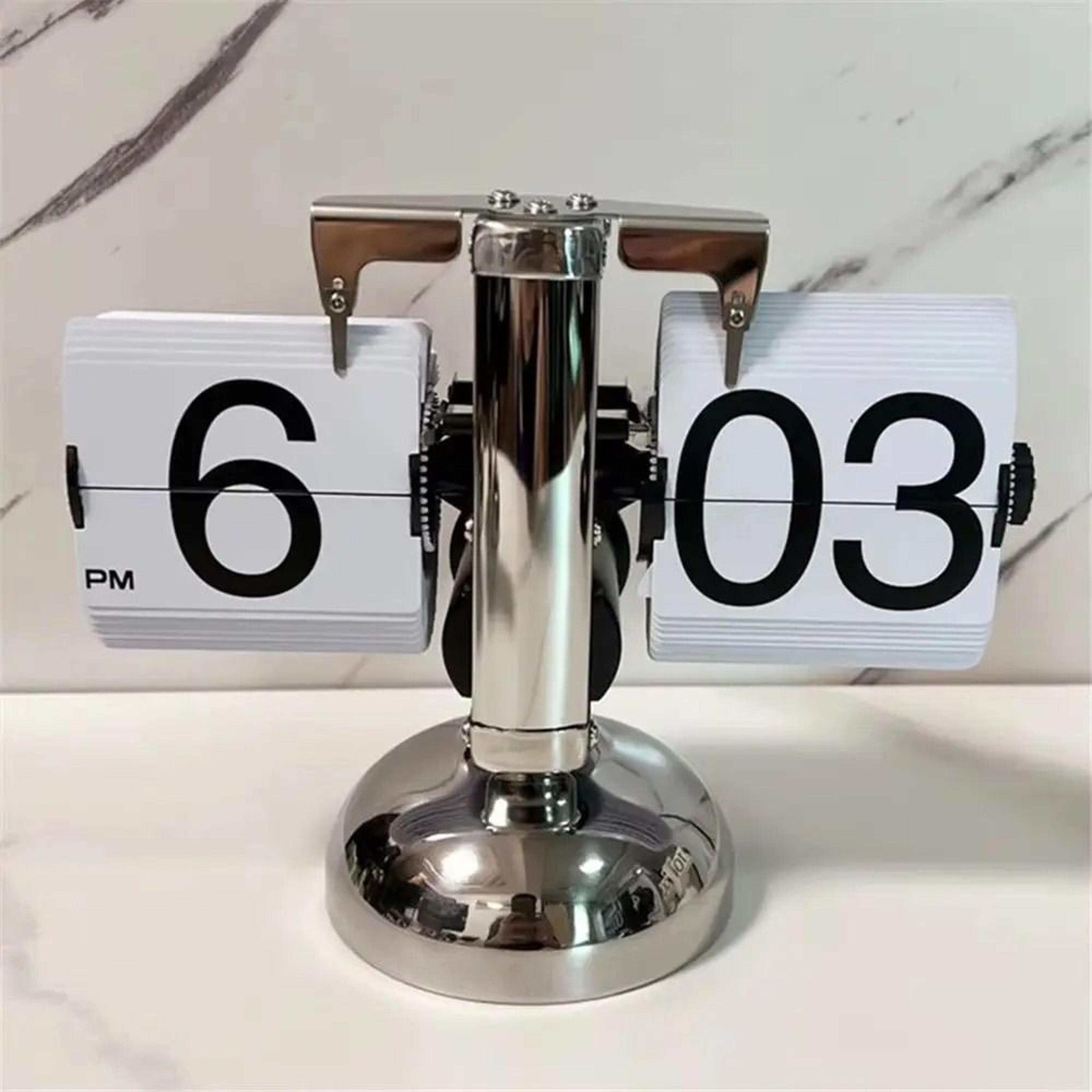 Retro Automatic Flip Desk Clock With Quartz Movement 7