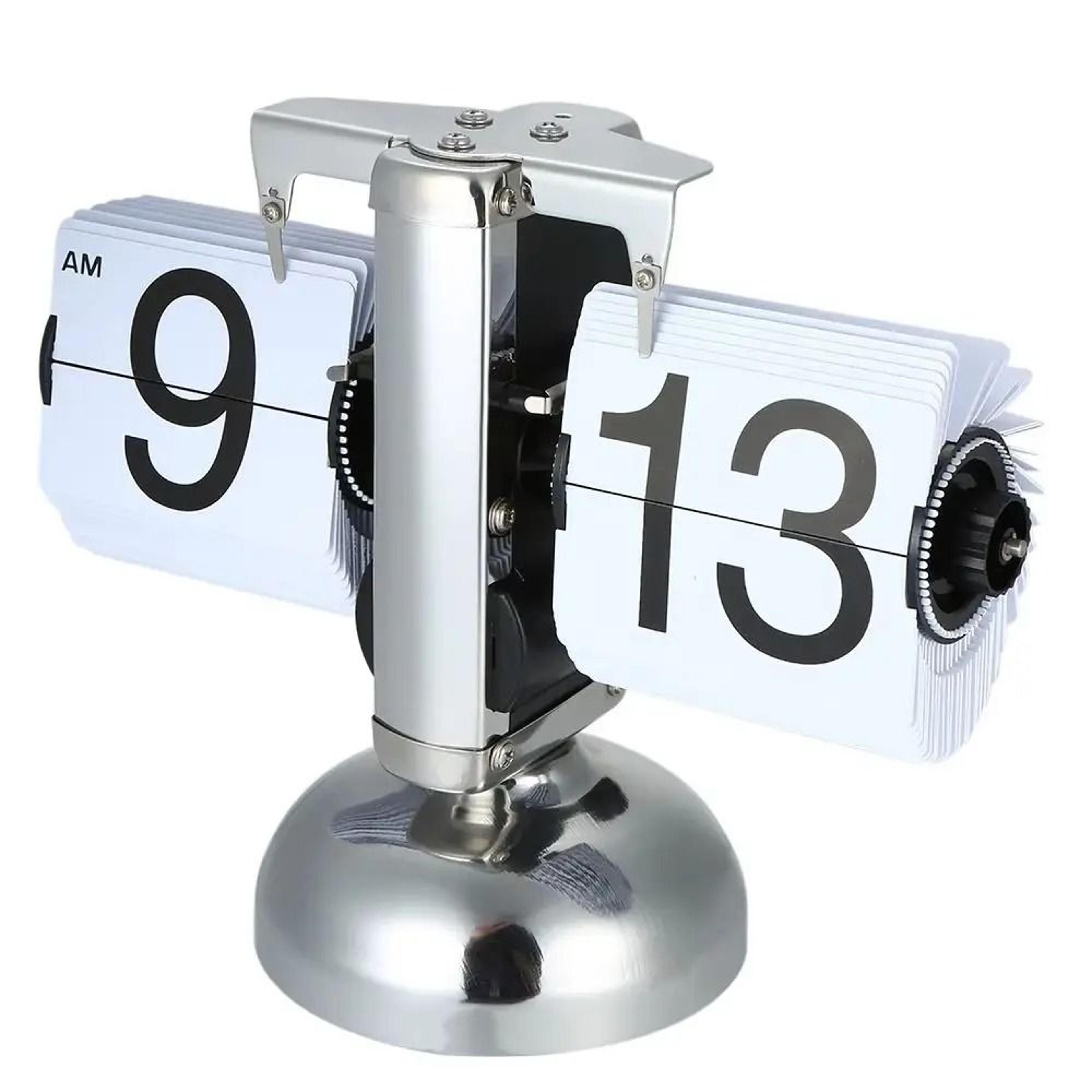 Vintage Page Turning Desk Clock With Accurate Quartz Movement 8