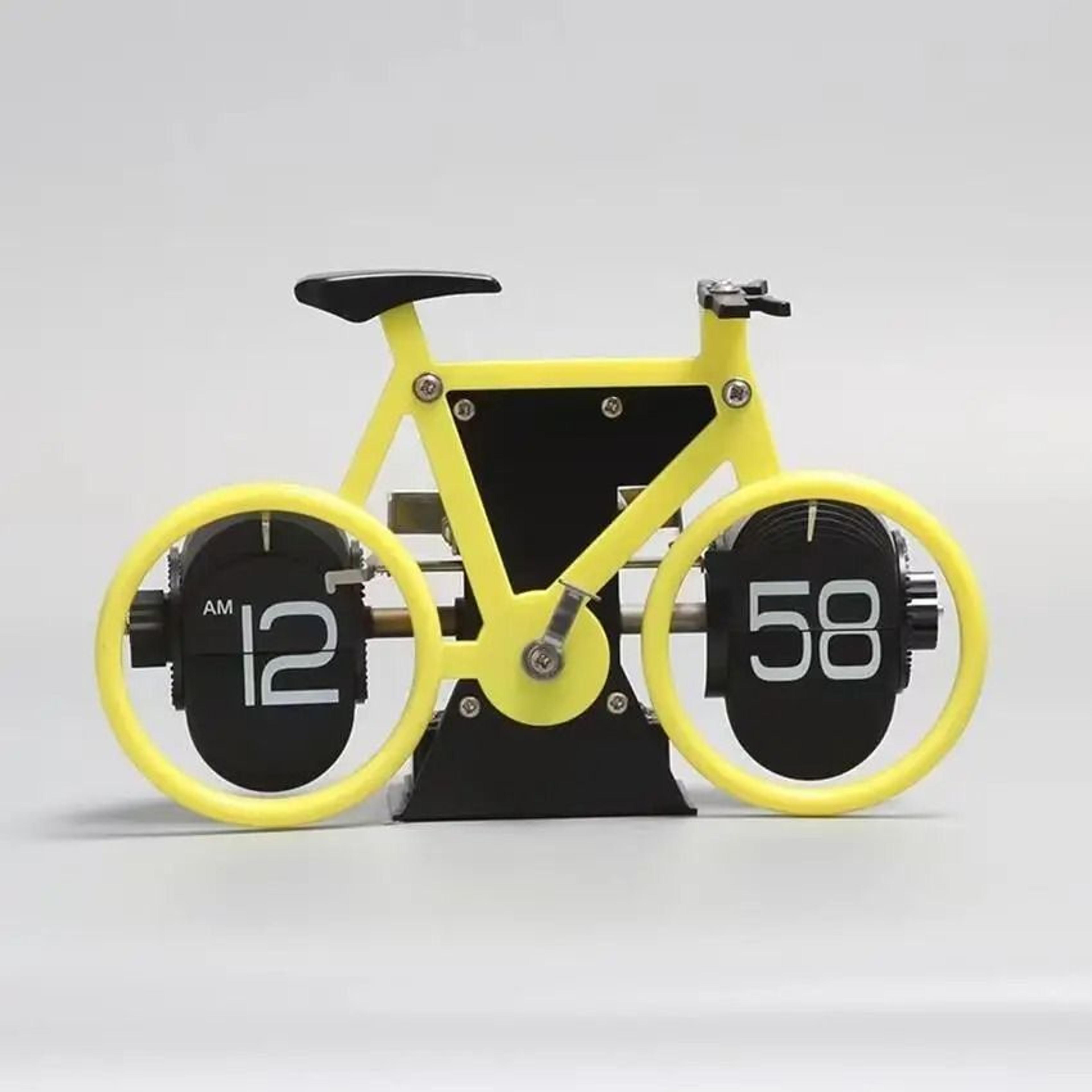 Retro Bicycle Flip Desk Clock With Automatic Page Turning 2