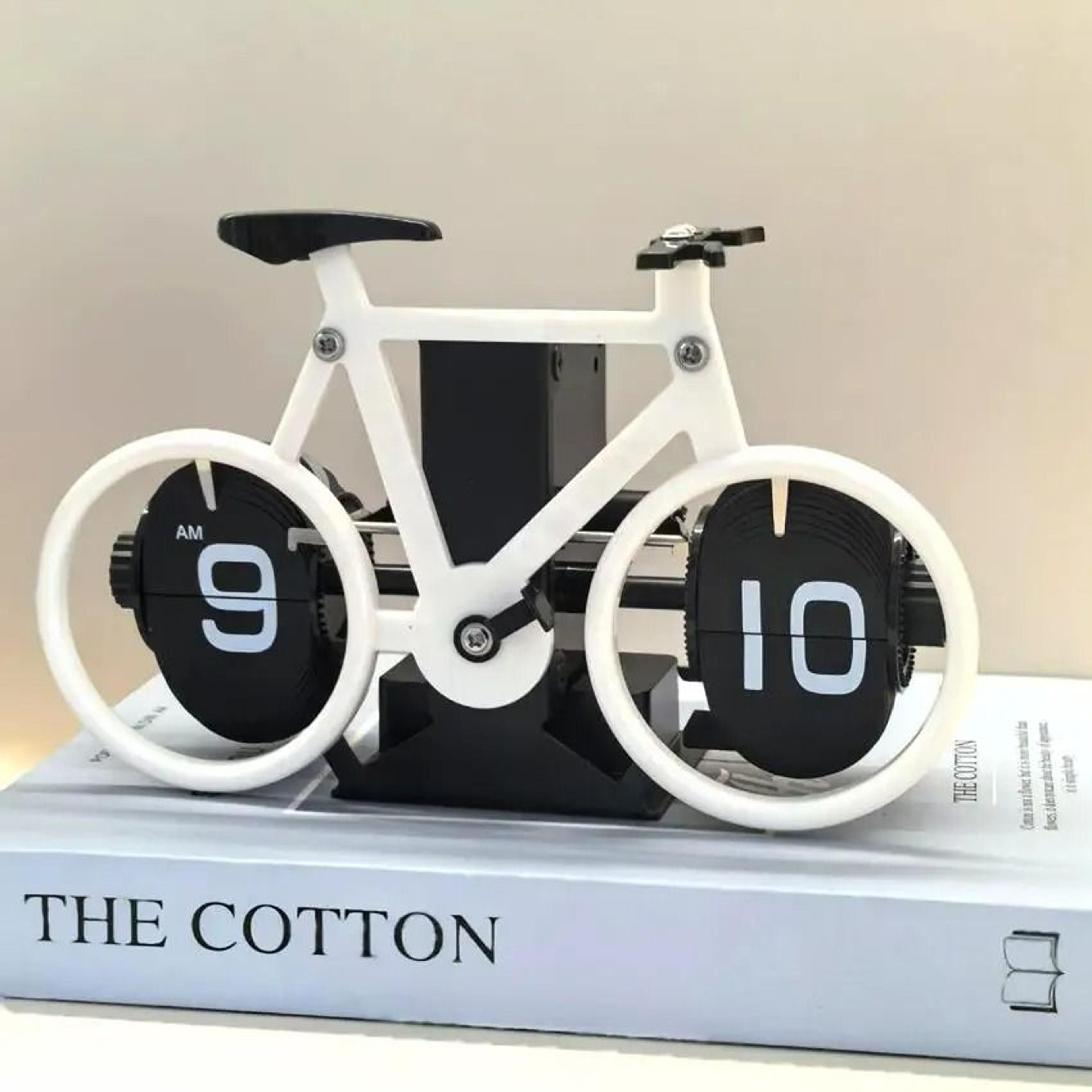 Retro Bicycle Flip Desk Clock With Automatic Page Turning 11
