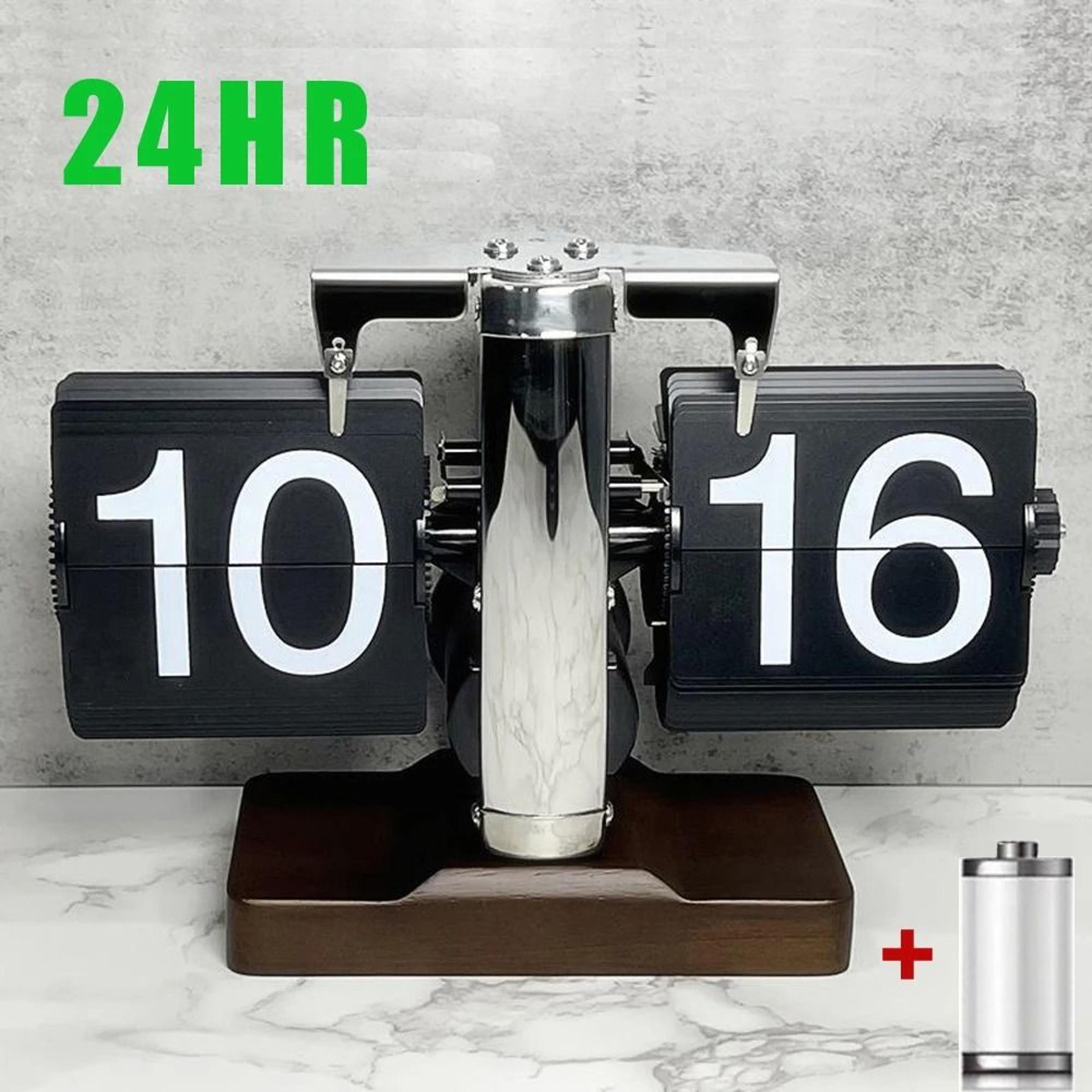Retro Automatic Flip Desk Clock With Metal Frame 4